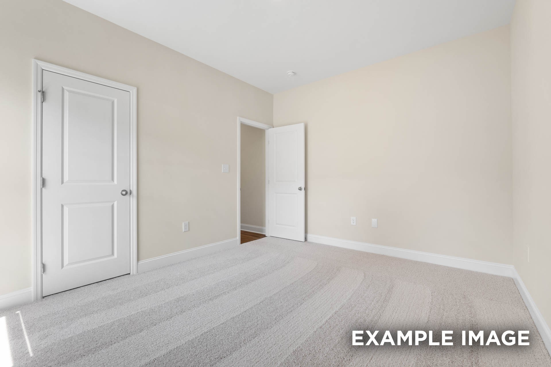 4 Aurora Cir Property Photo 6
