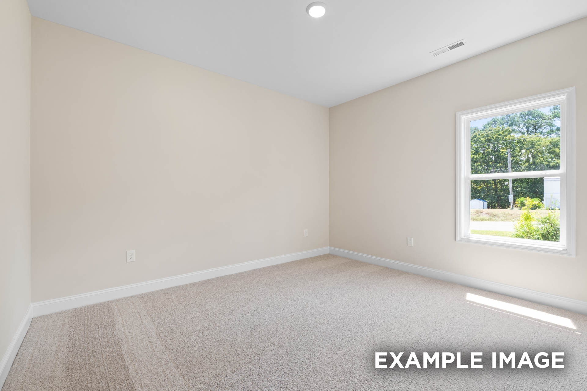 4 Aurora Cir Property Photo 7
