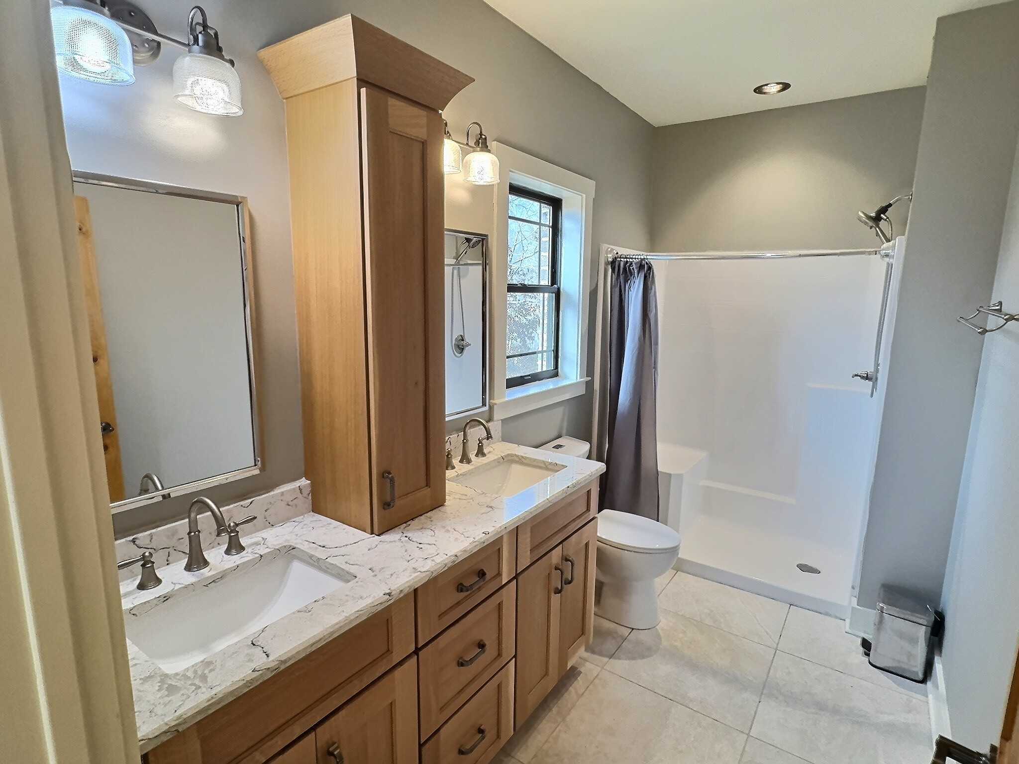7307 Brush Creek Rd Property Photo 14