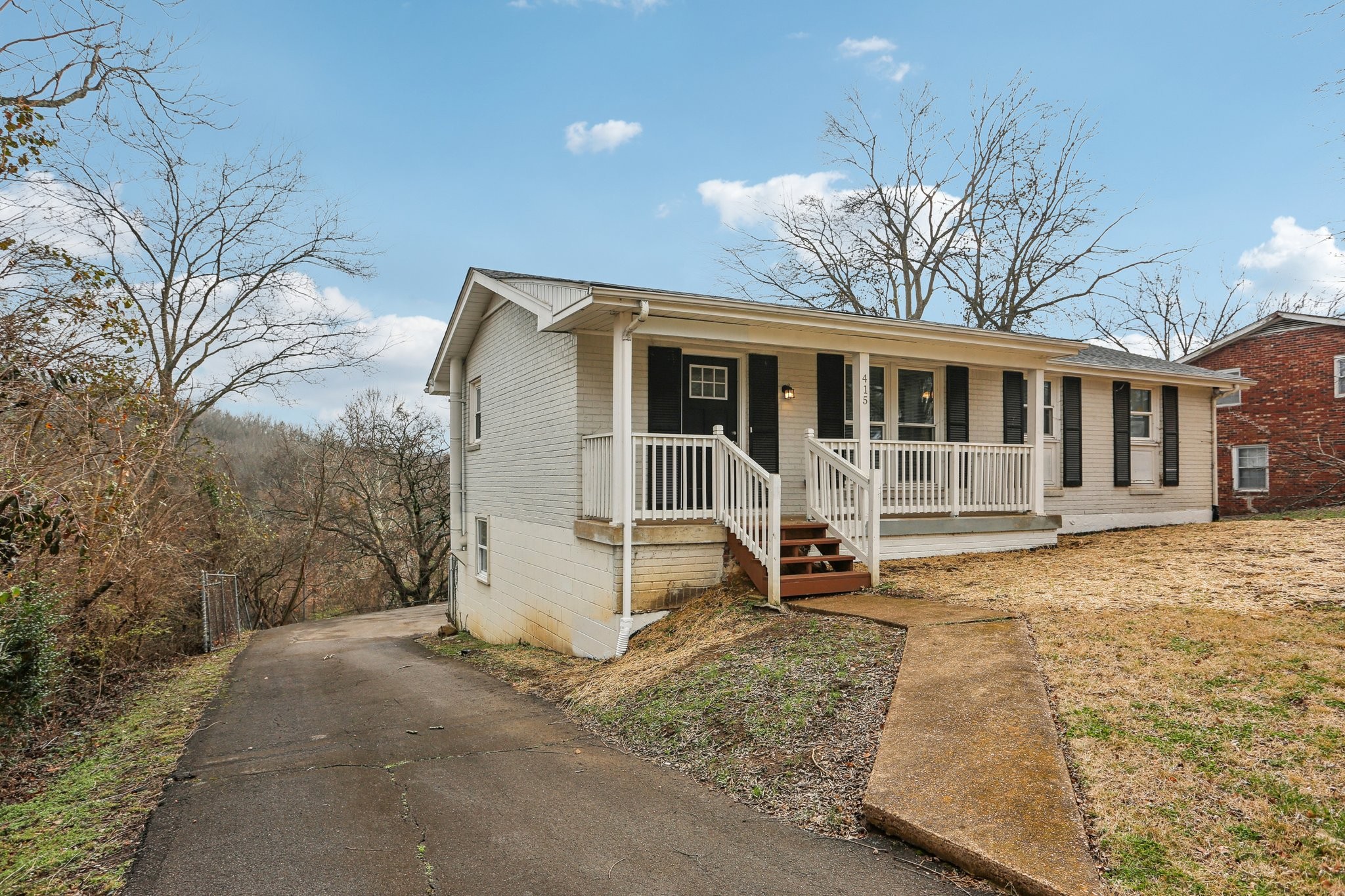 415 Wilclay Dr Property Photo 3