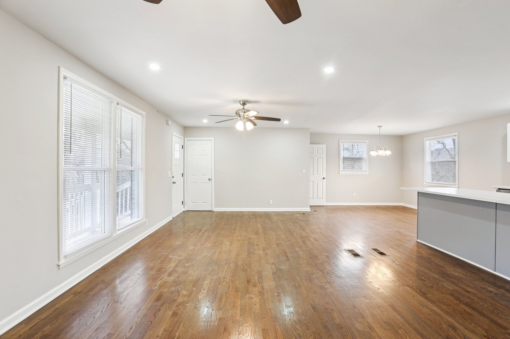 415 Wilclay Dr Property Photo 8