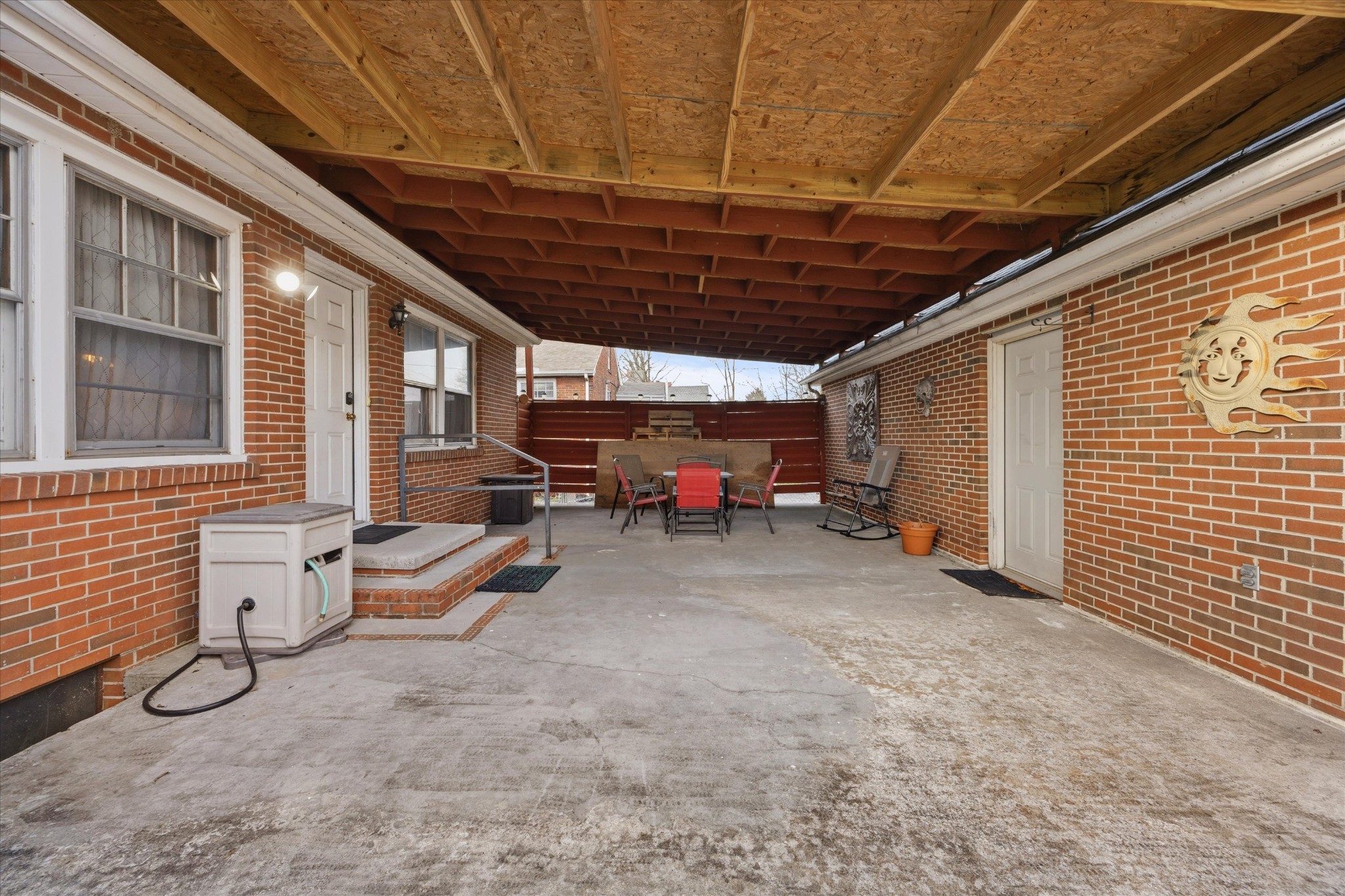 129 N Kingston Ave Property Photo 38