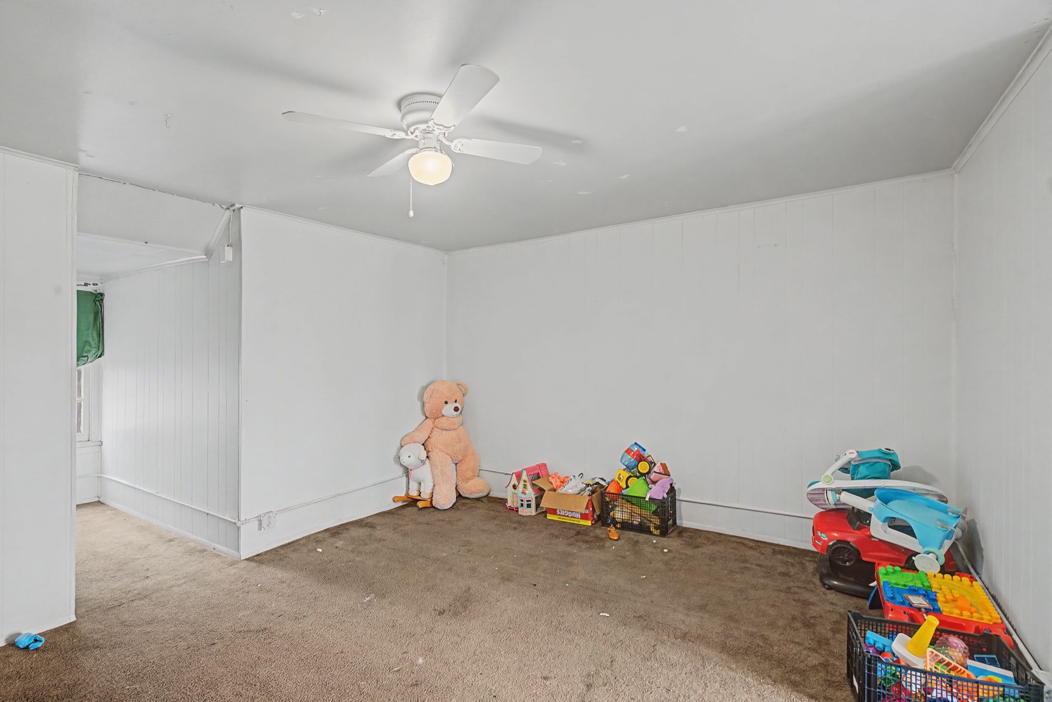 600 5th Ave E Property Photo 14