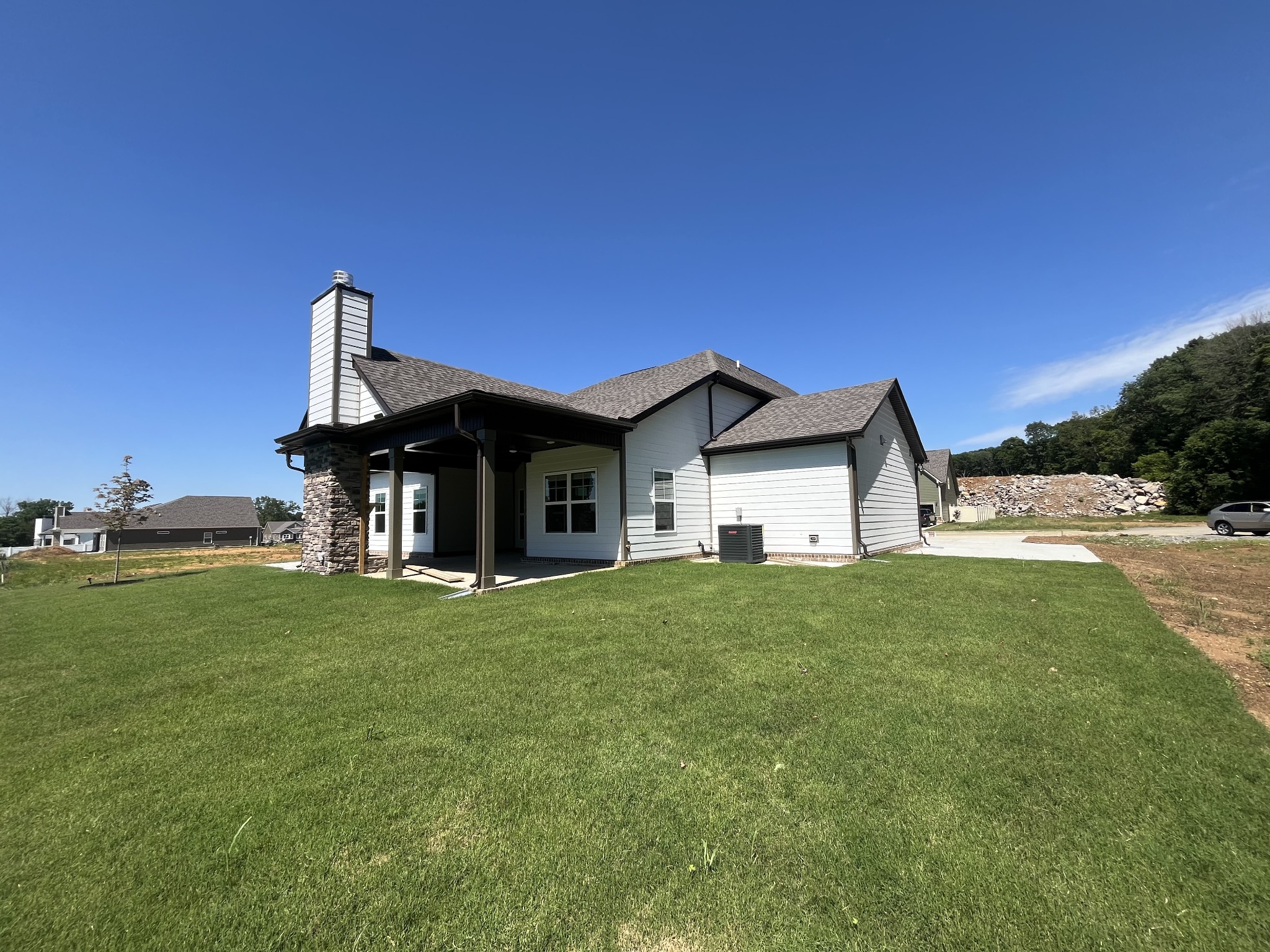 2609 Unitas Dr Property Photo 17