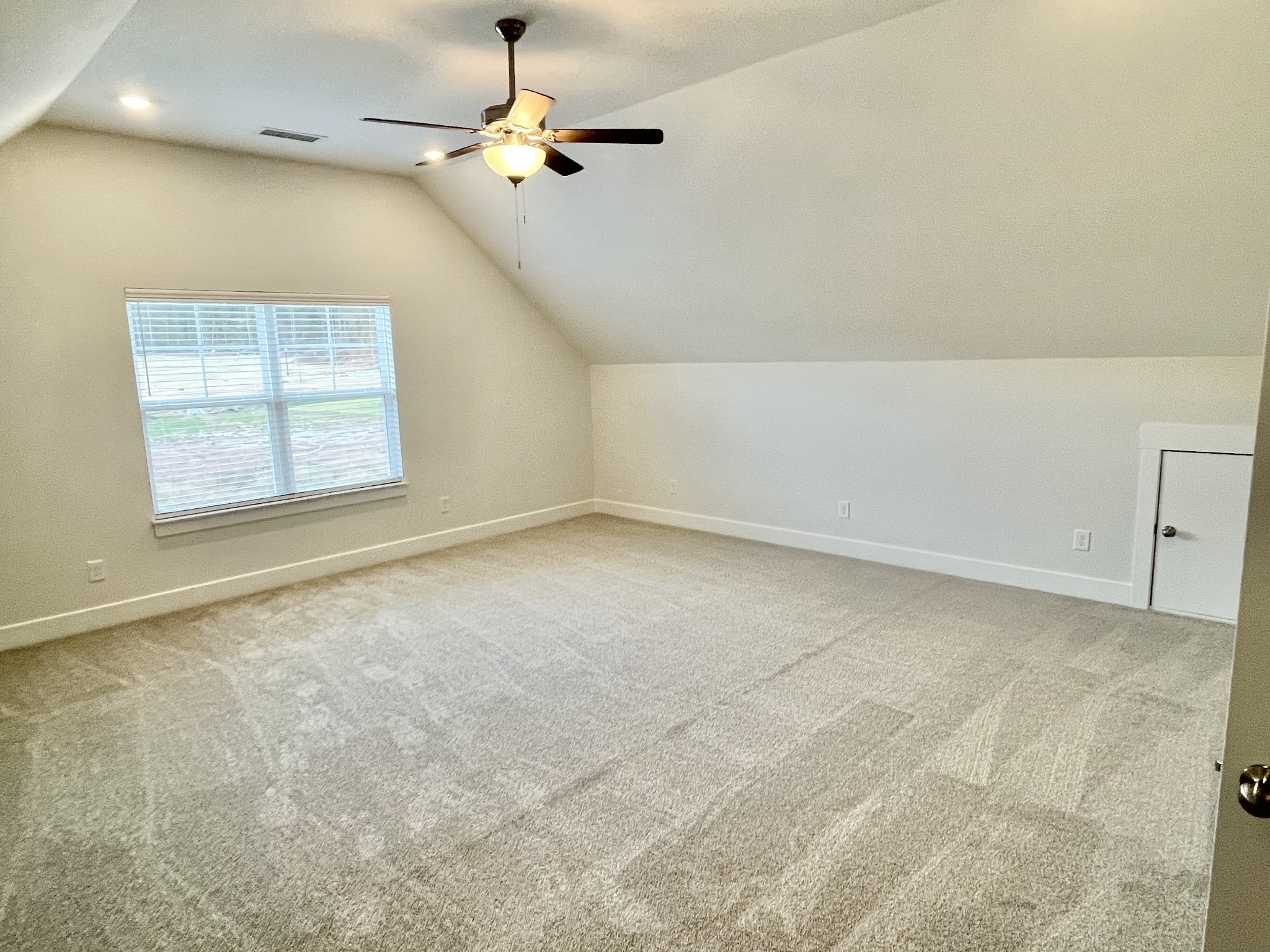 2609 Unitas Dr Property Photo 22