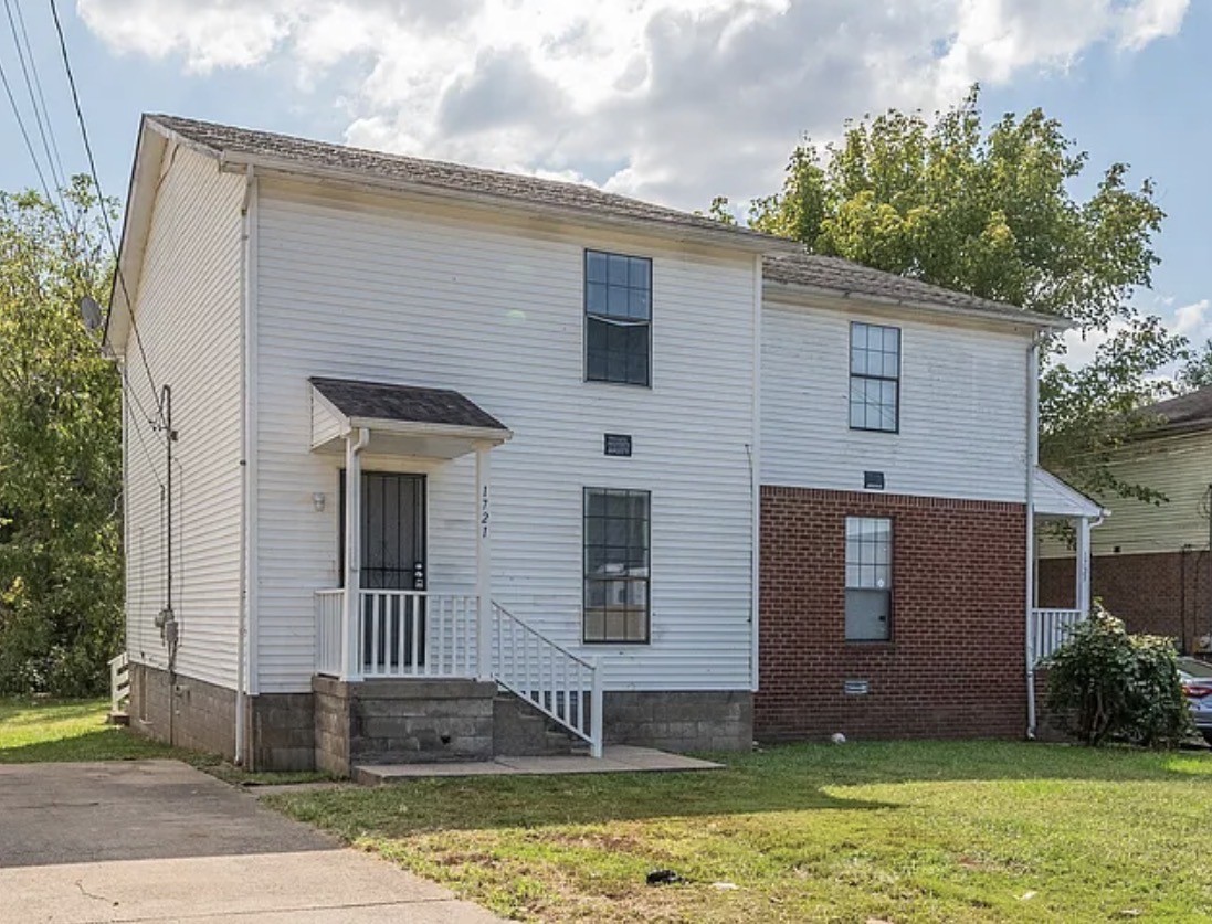 1721 Westchester Dr