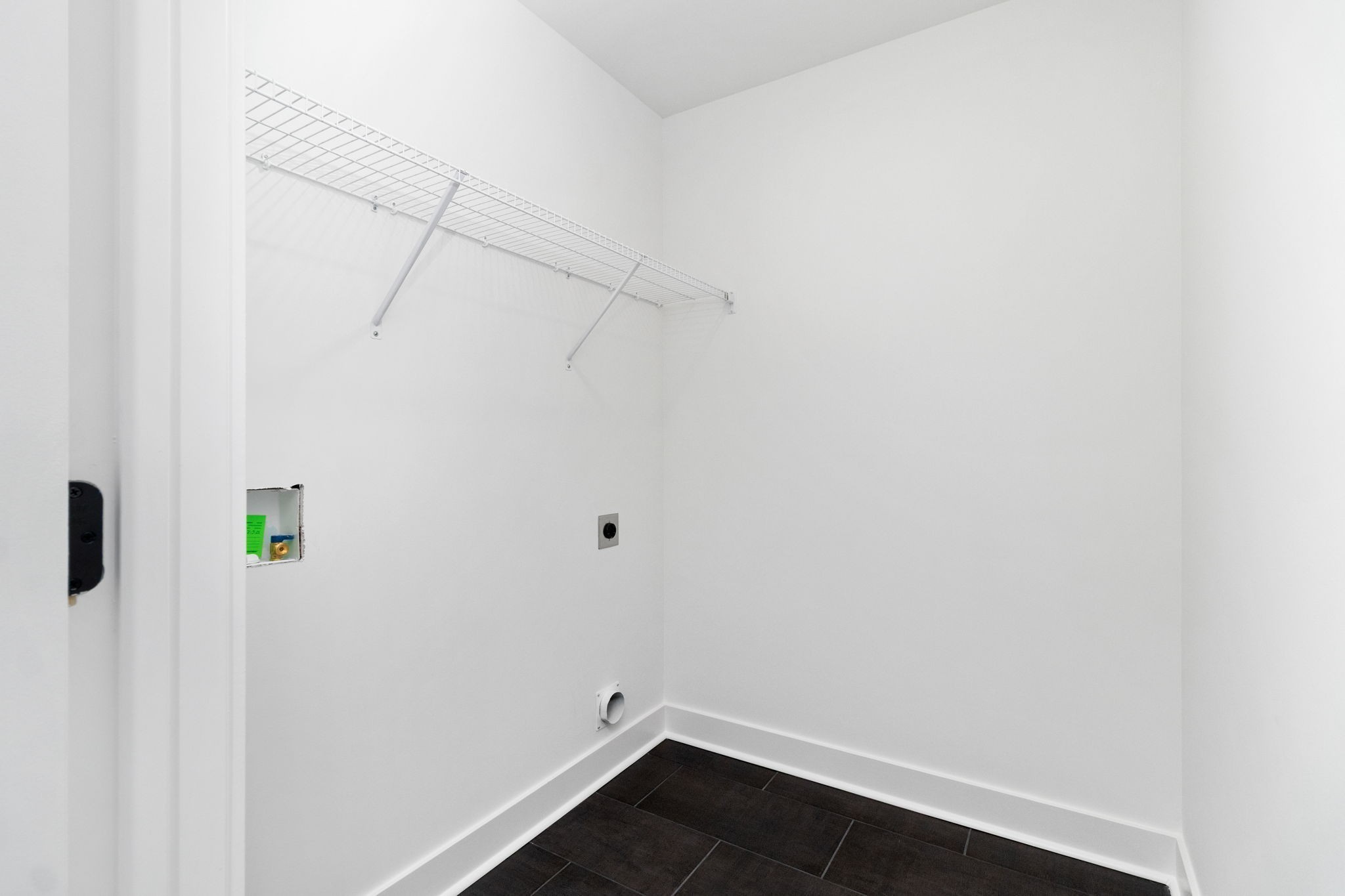 57 Holland Park West Property Photo 29