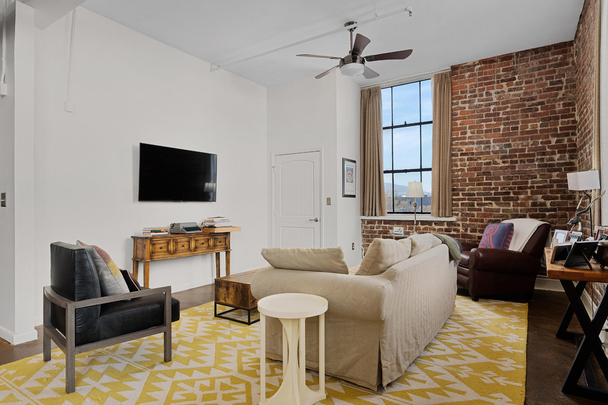 1301 Market Street Property Photo 8
