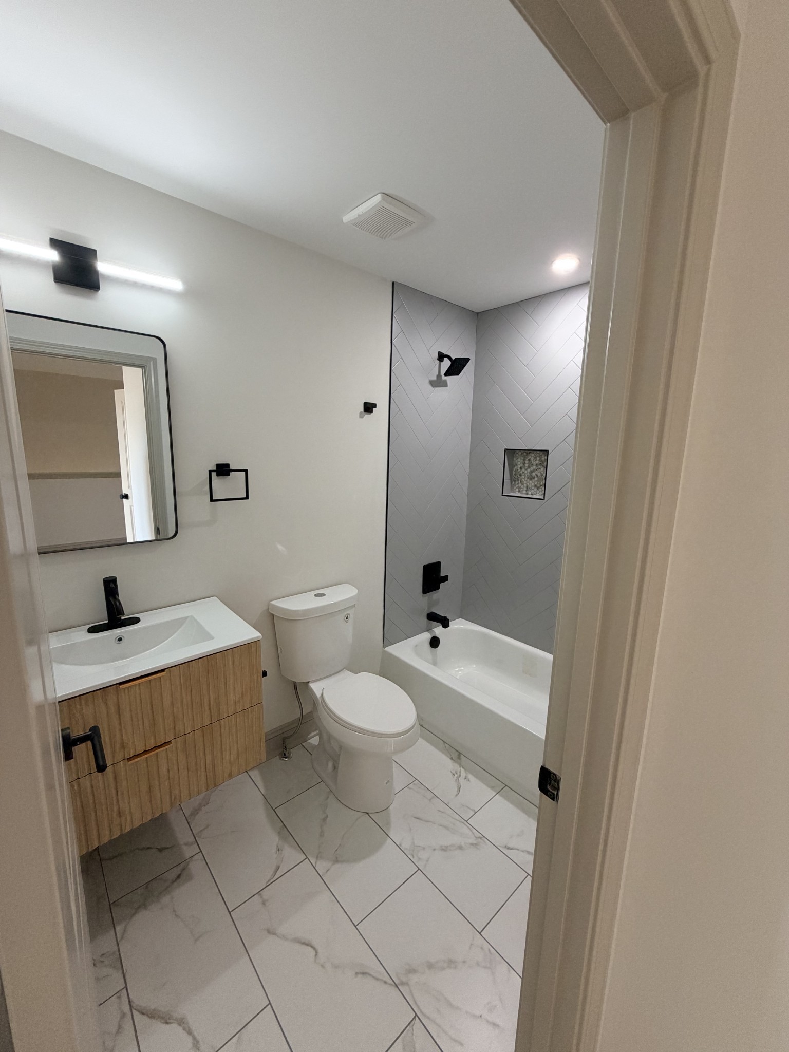 200 Hickory Ave Property Photo 22