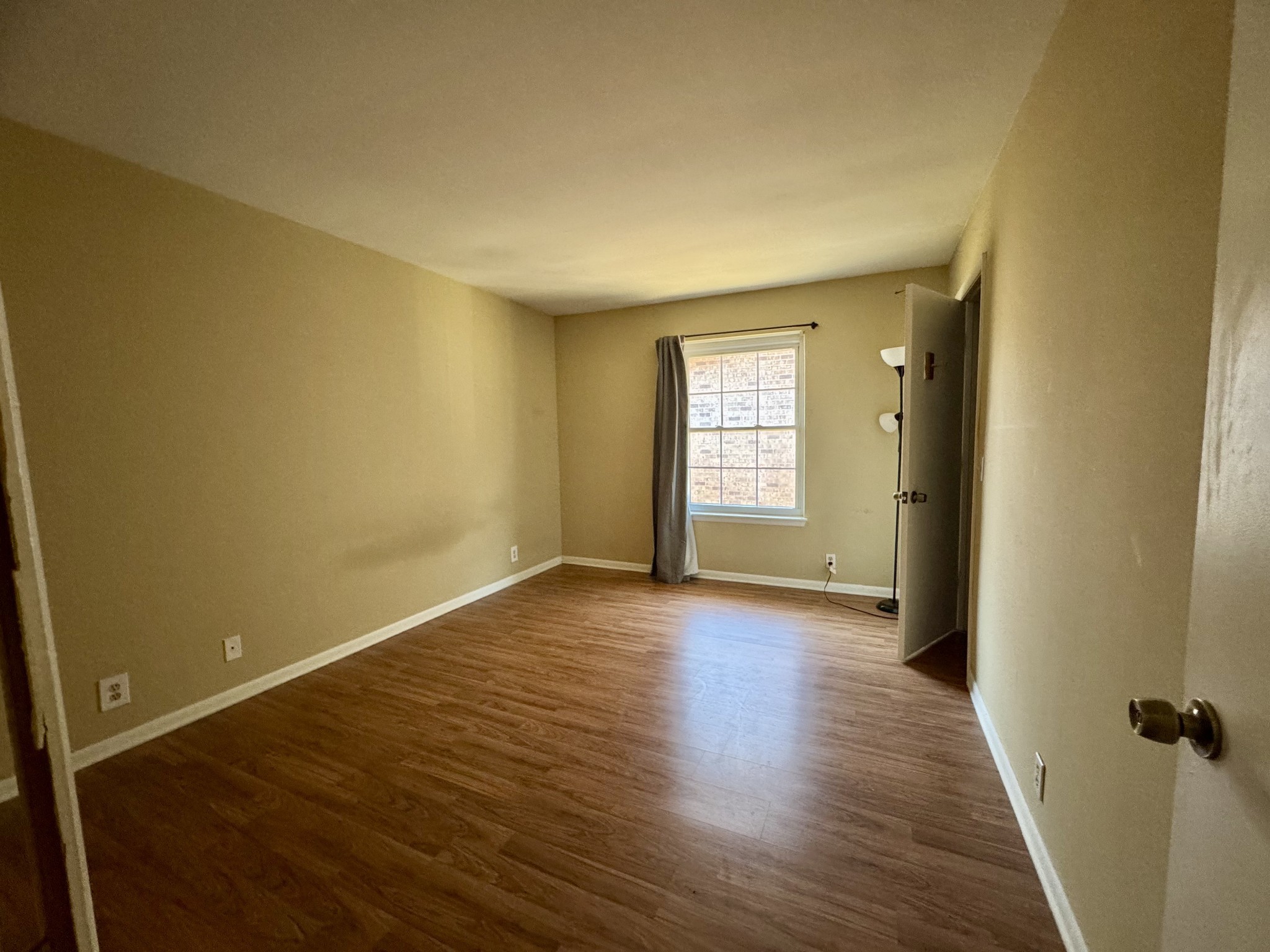 2116 Hobbs Rd Property Photo 11