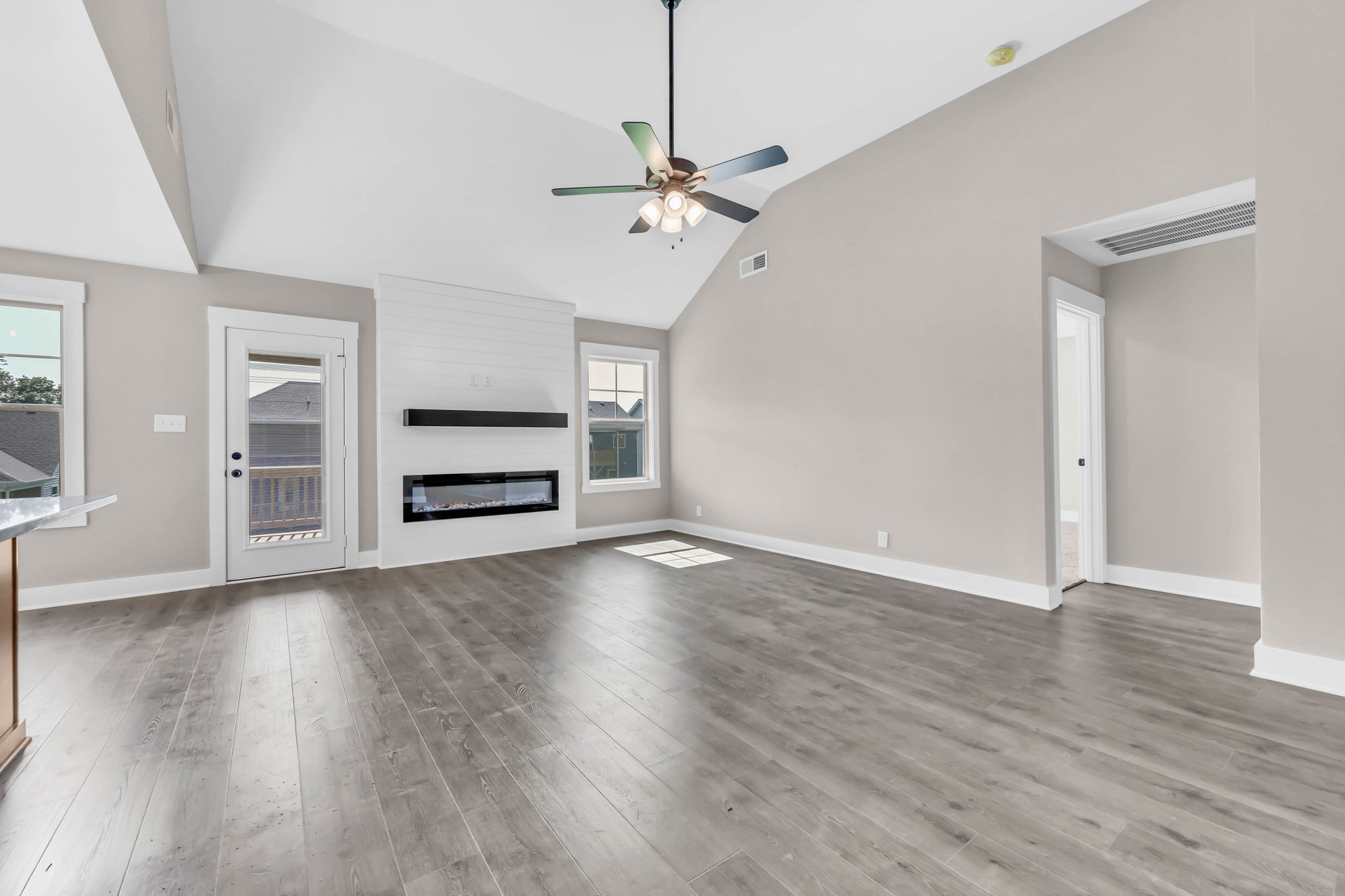 357 Cardinal Creek Property Photo 4