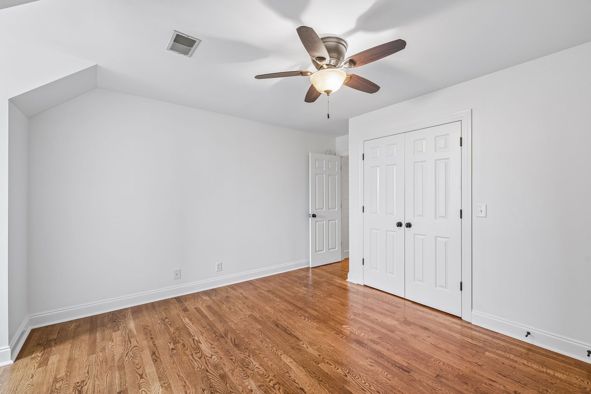 9739 Barlow Lane Property Photo 34