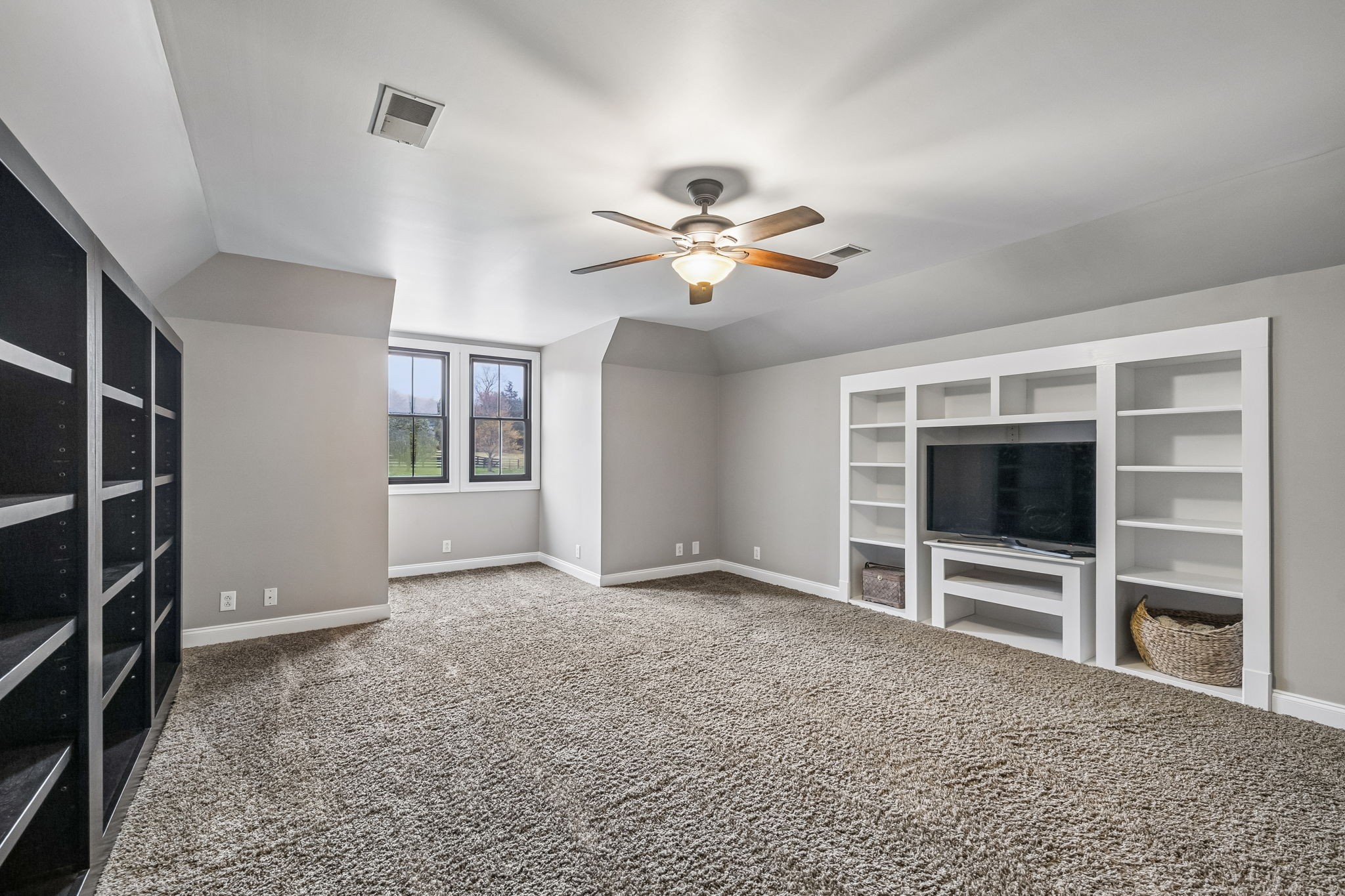9739 Barlow Lane Property Photo 37