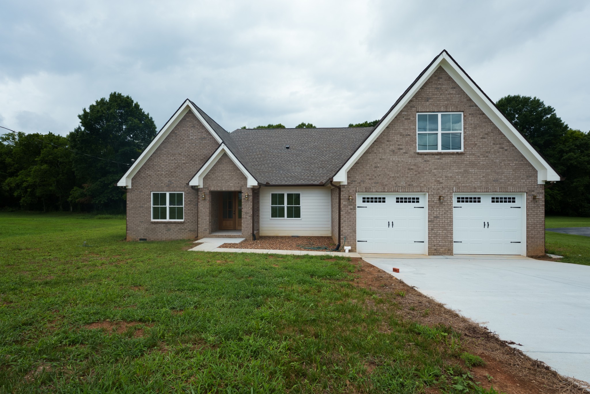 1609 Olga Dr