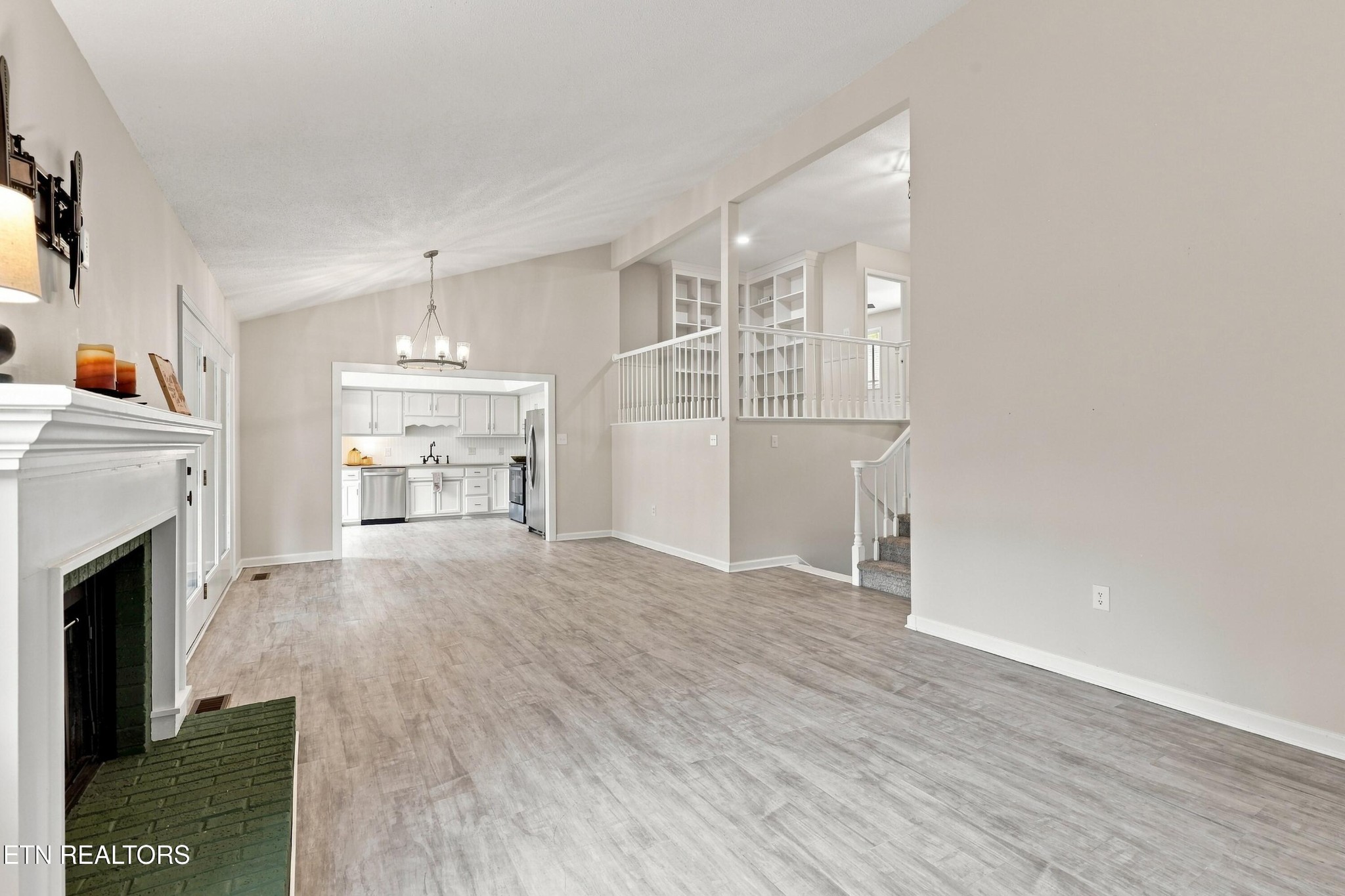 1003 Hardwick Drive Property Photo 4