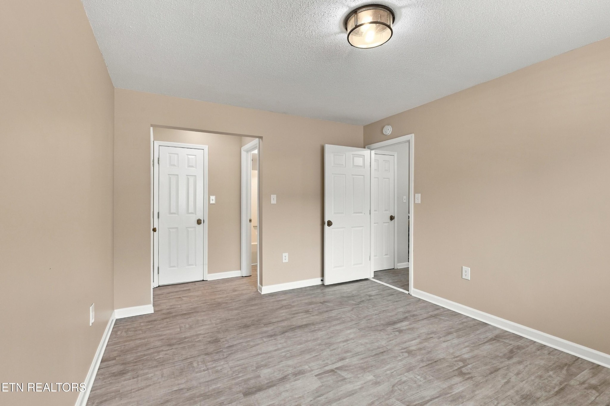 1003 Hardwick Drive Property Photo 27