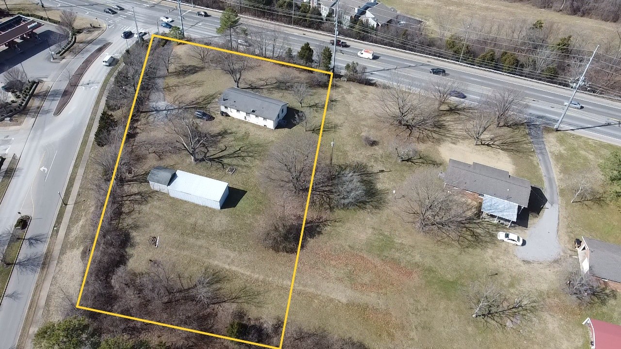 774 Bell Rd Property Photo 2