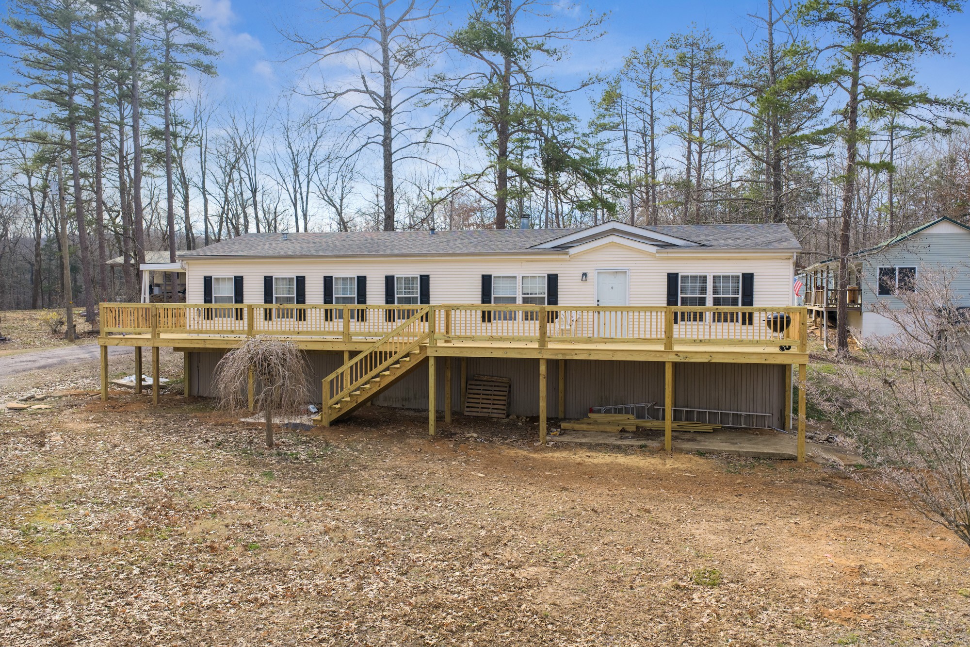 1275 Kaw Liga Ln Property Photo 3