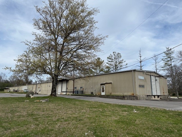 2340 N Jackson St Property Photo 1