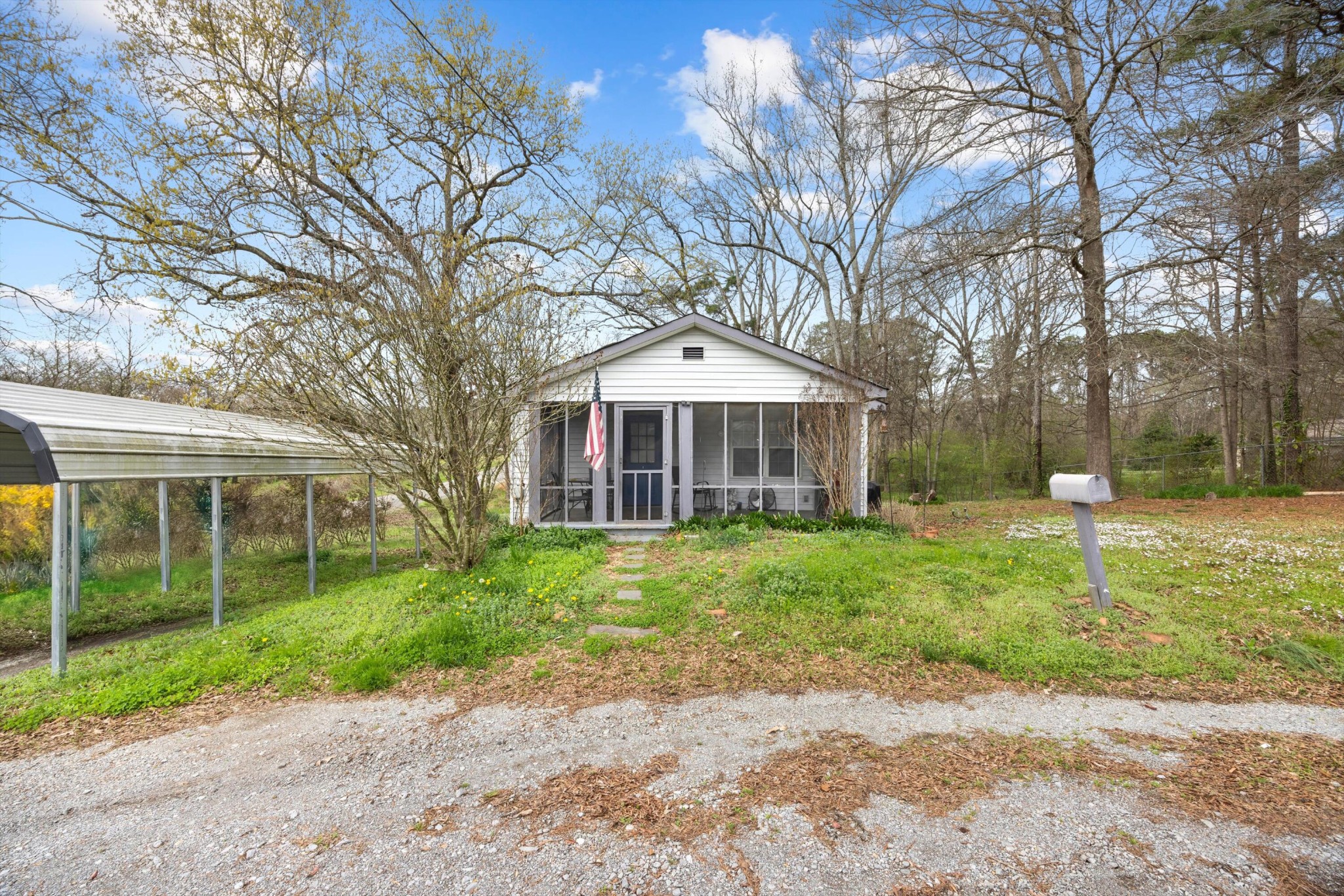 506 Chestnut Street Property Photo 3