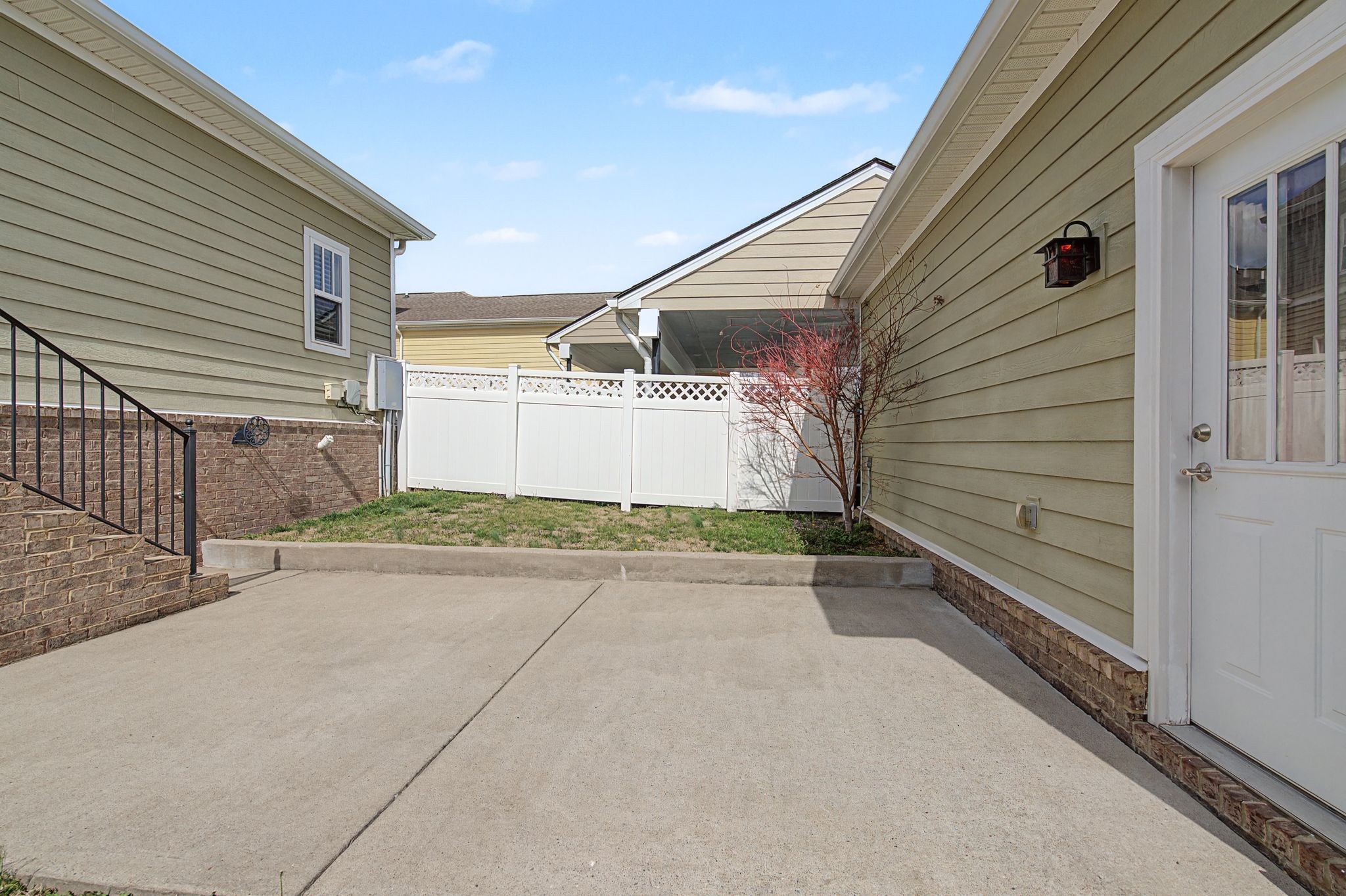 507 Pleasant St Property Photo 31