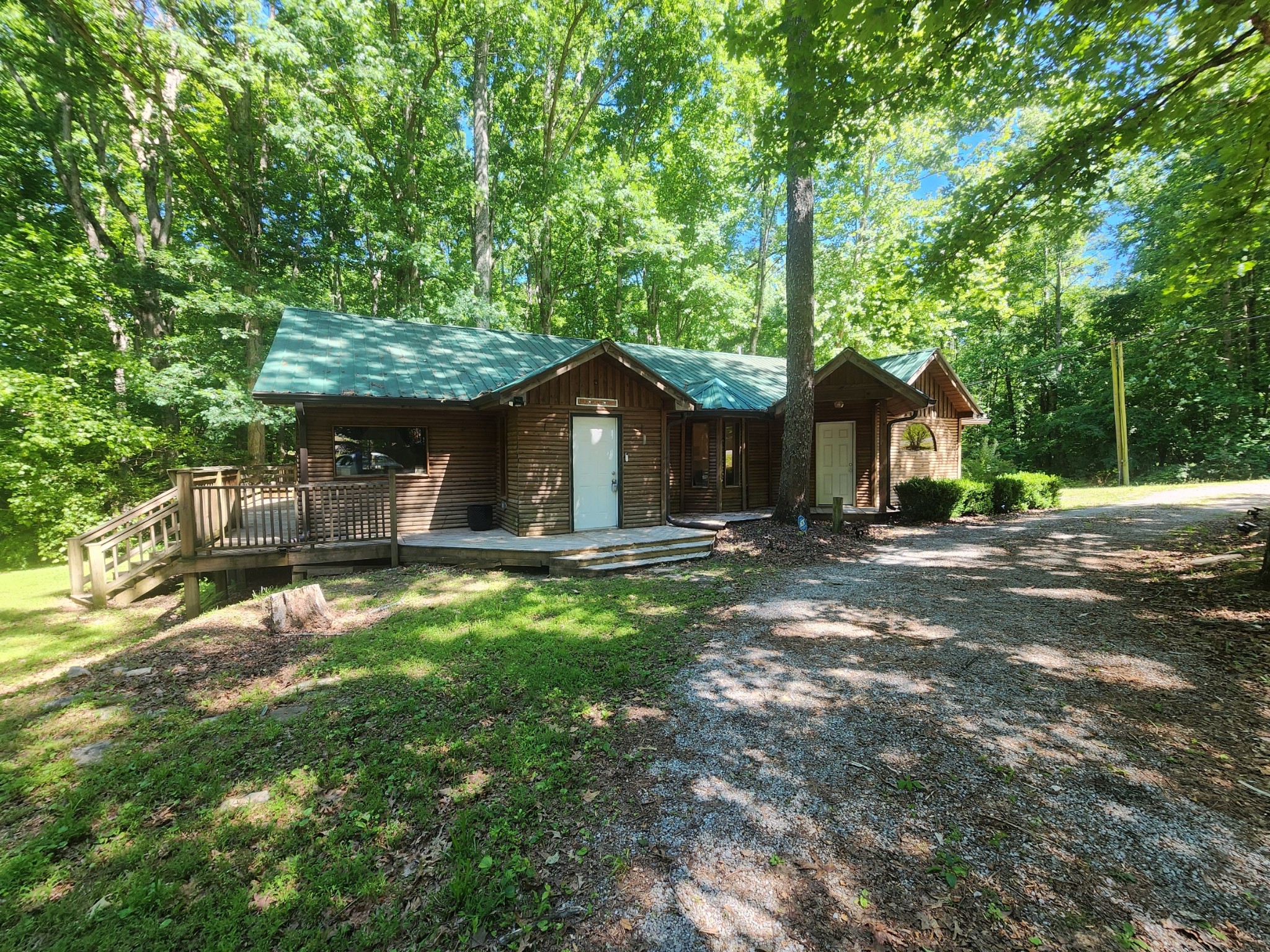 932 Hayes Rd Property Photo 1