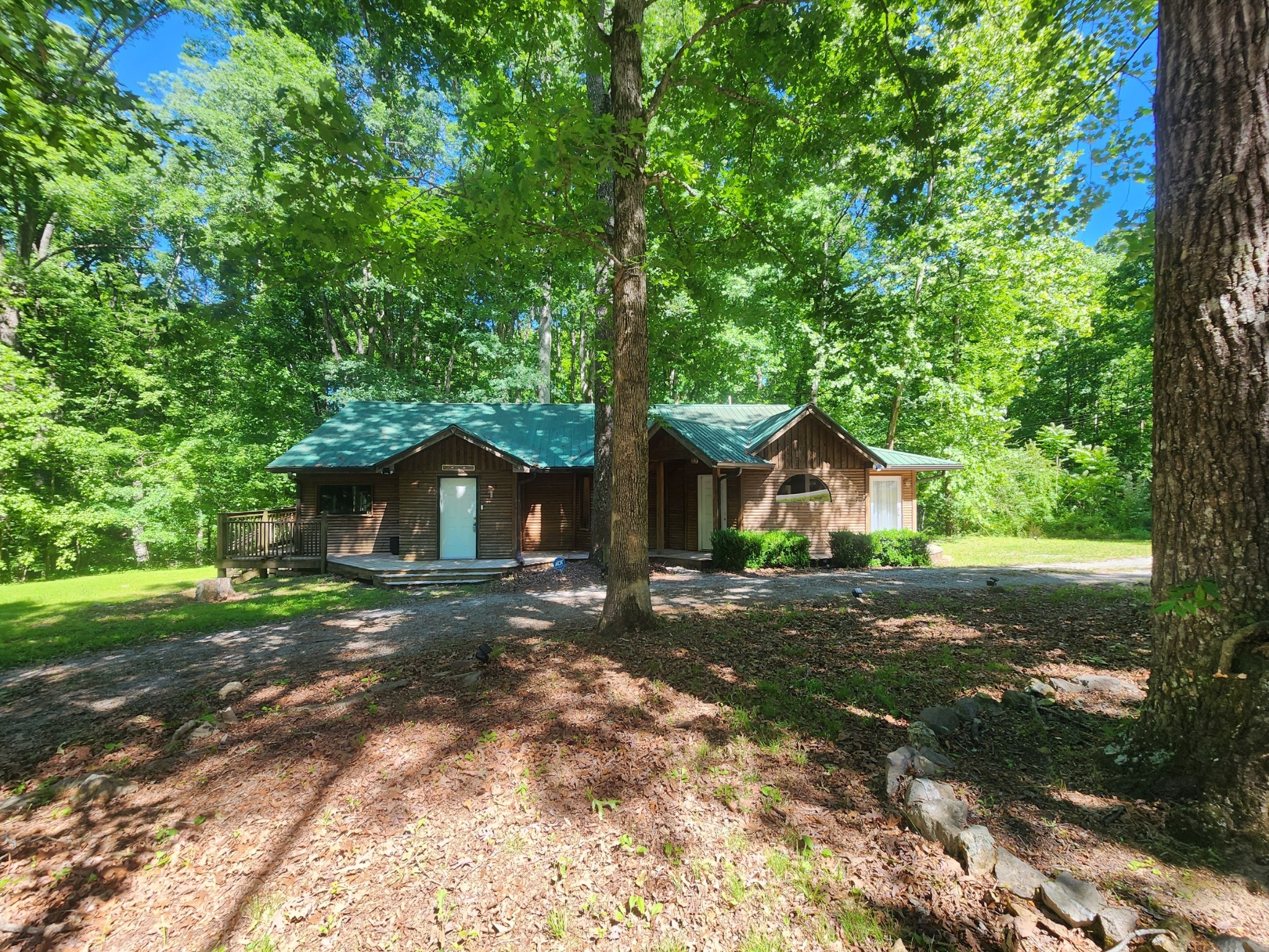 932 Hayes Rd Property Photo 5