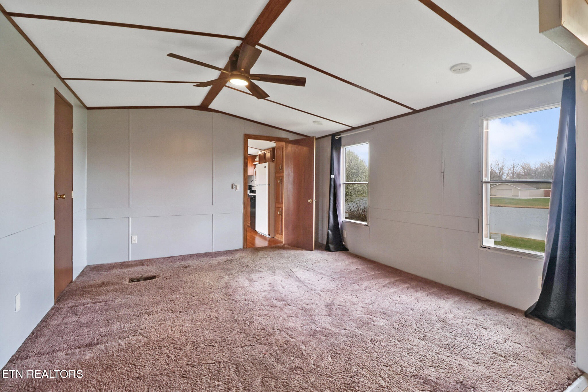 11440 Highway 70 W Property Photo 22