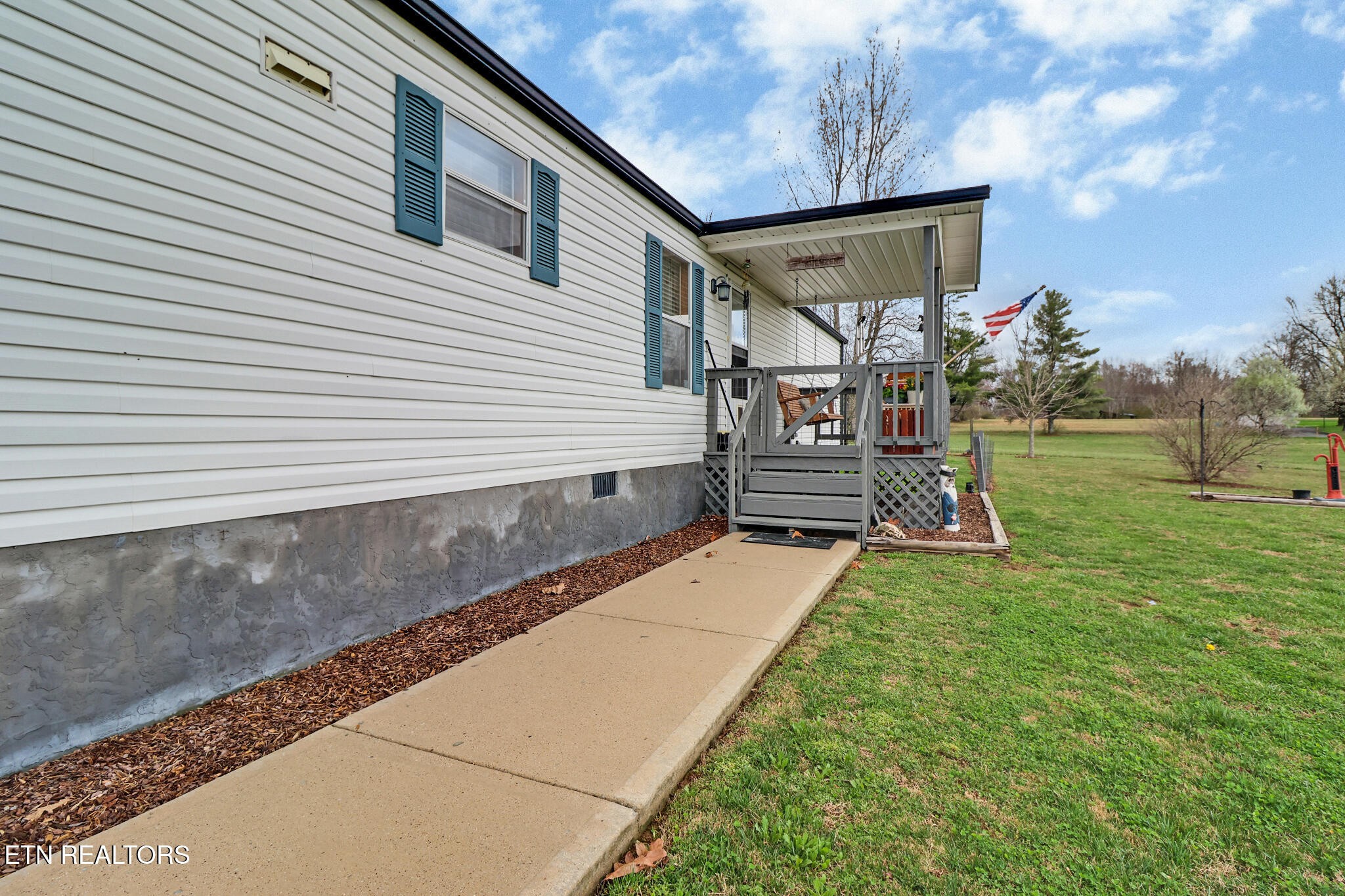 11440 Highway 70 W Property Photo 30