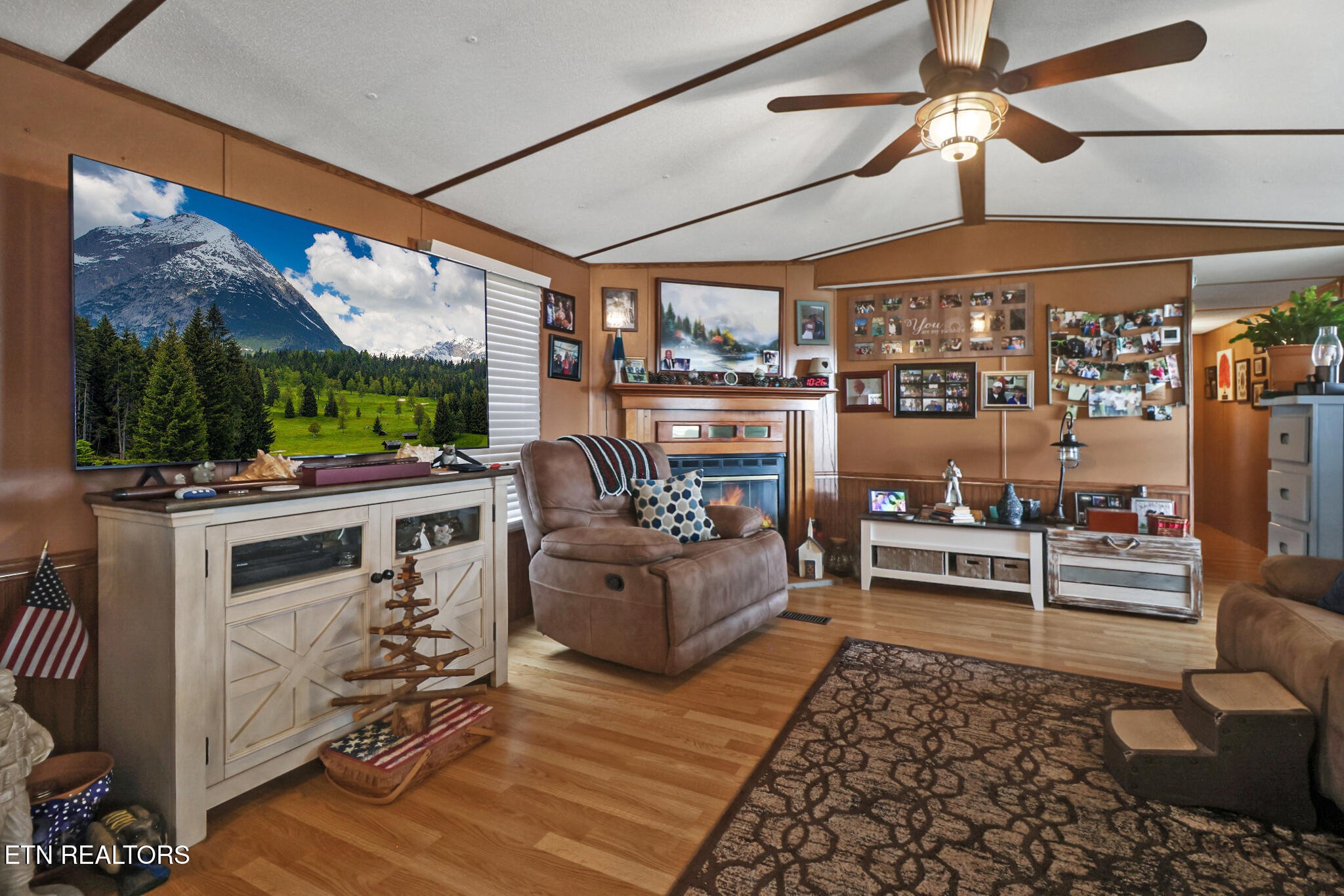 11440 Highway 70 W Property Photo 33