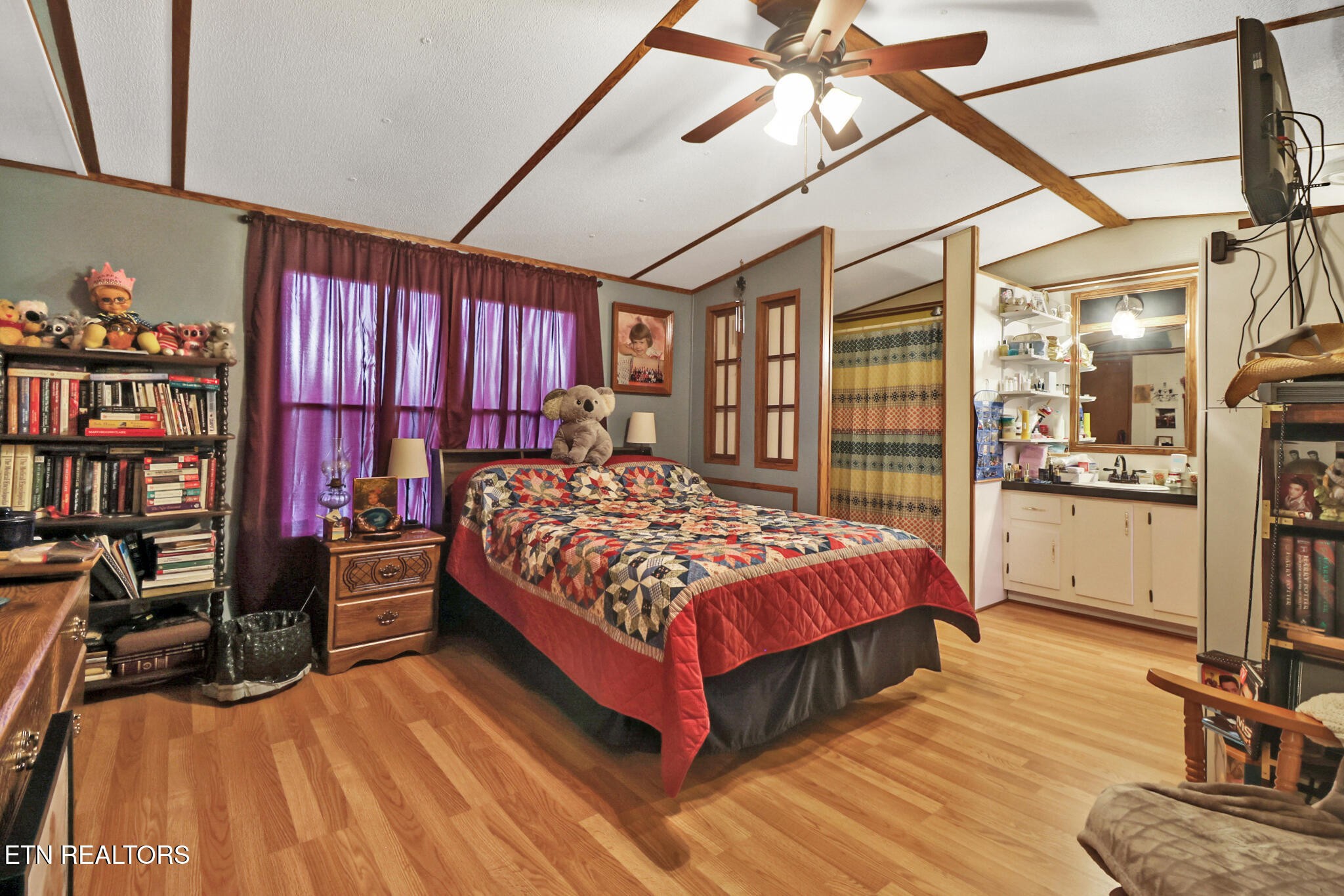 11440 Highway 70 W Property Photo 36