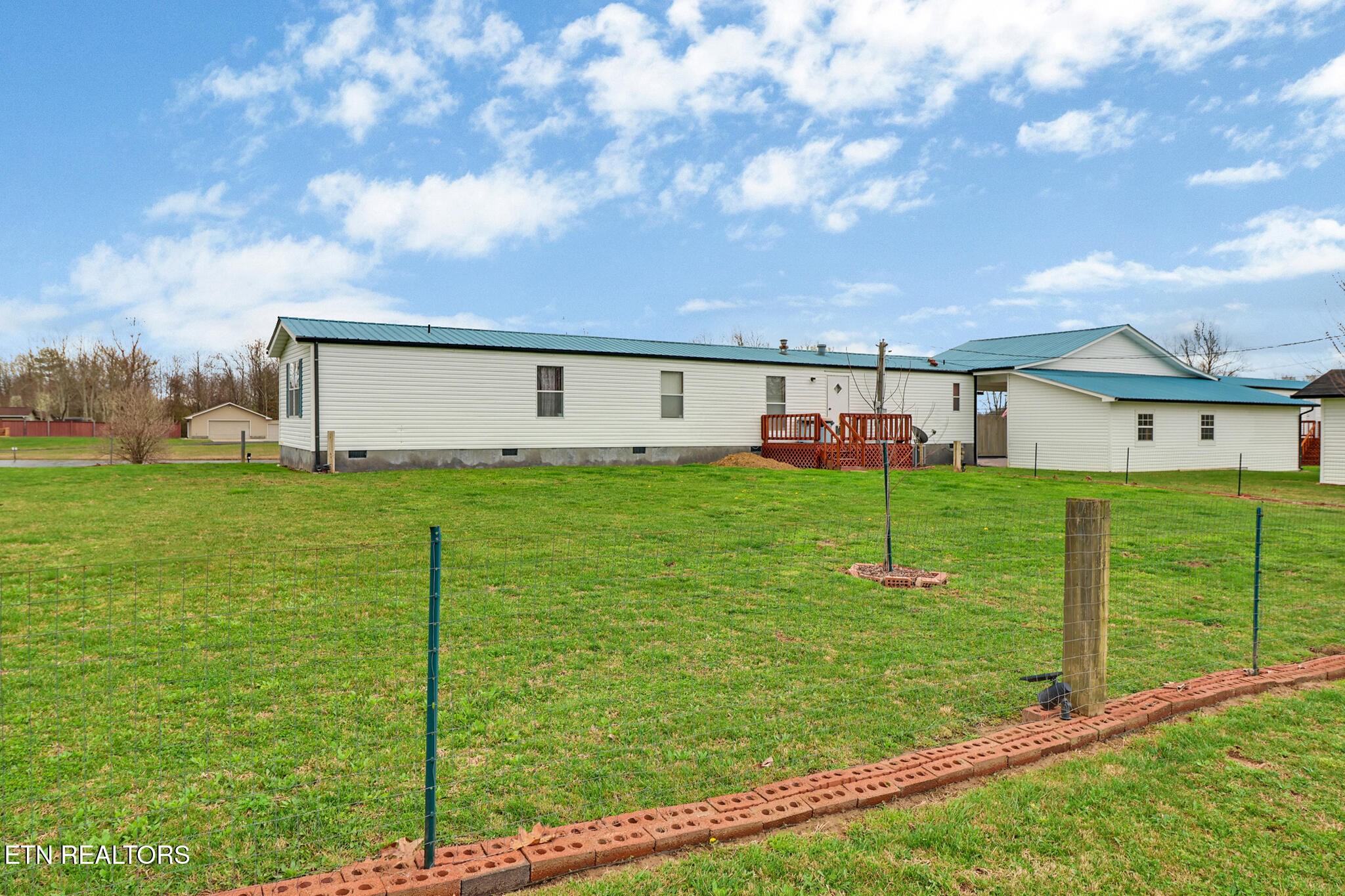 11440 Highway 70 W Property Photo 42