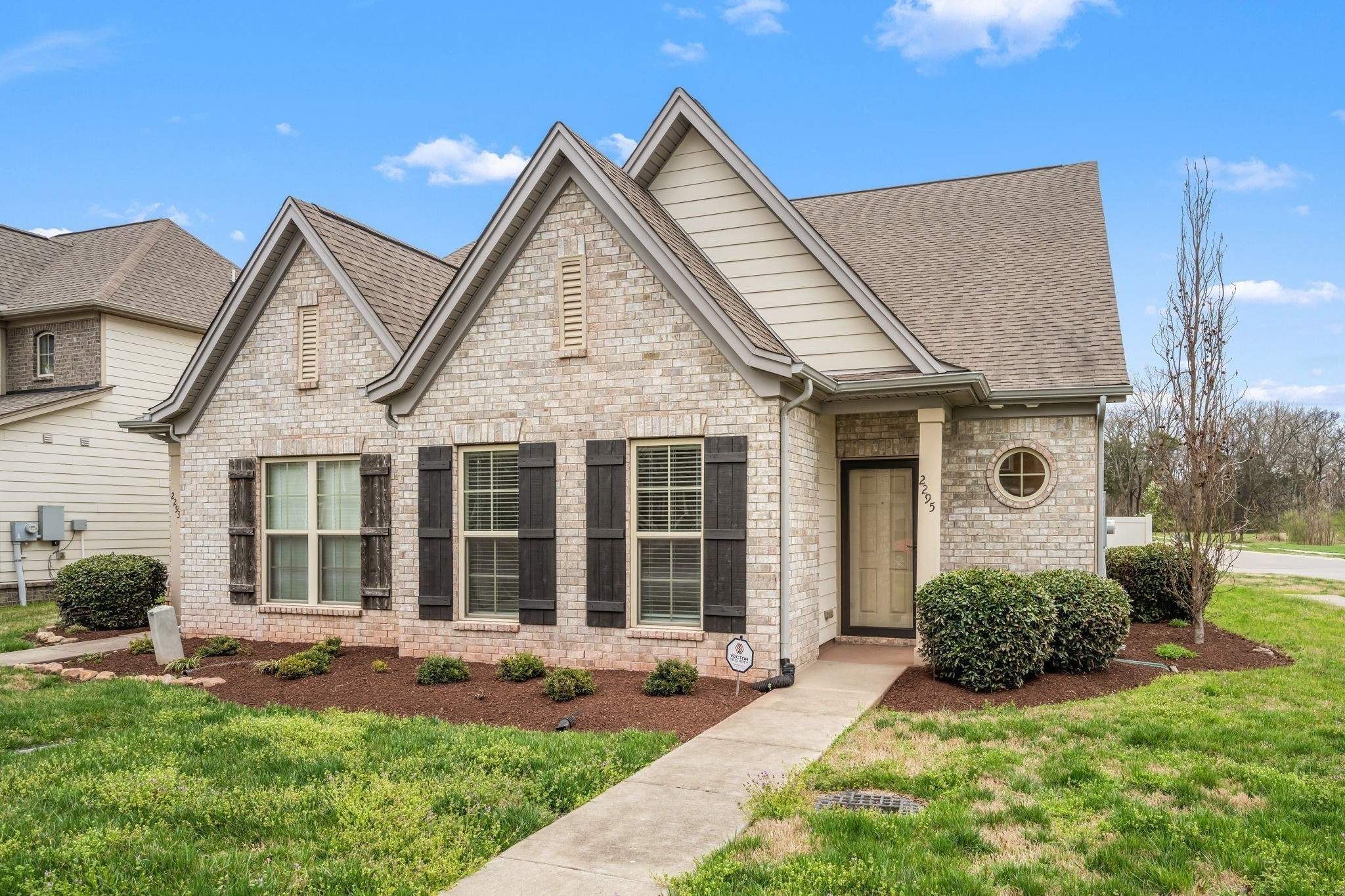 2295 Cason Ln