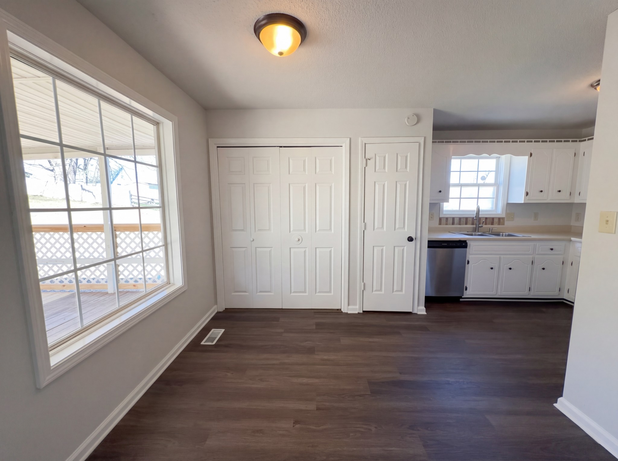 1690 Sparkleberry Dr Property Photo 13
