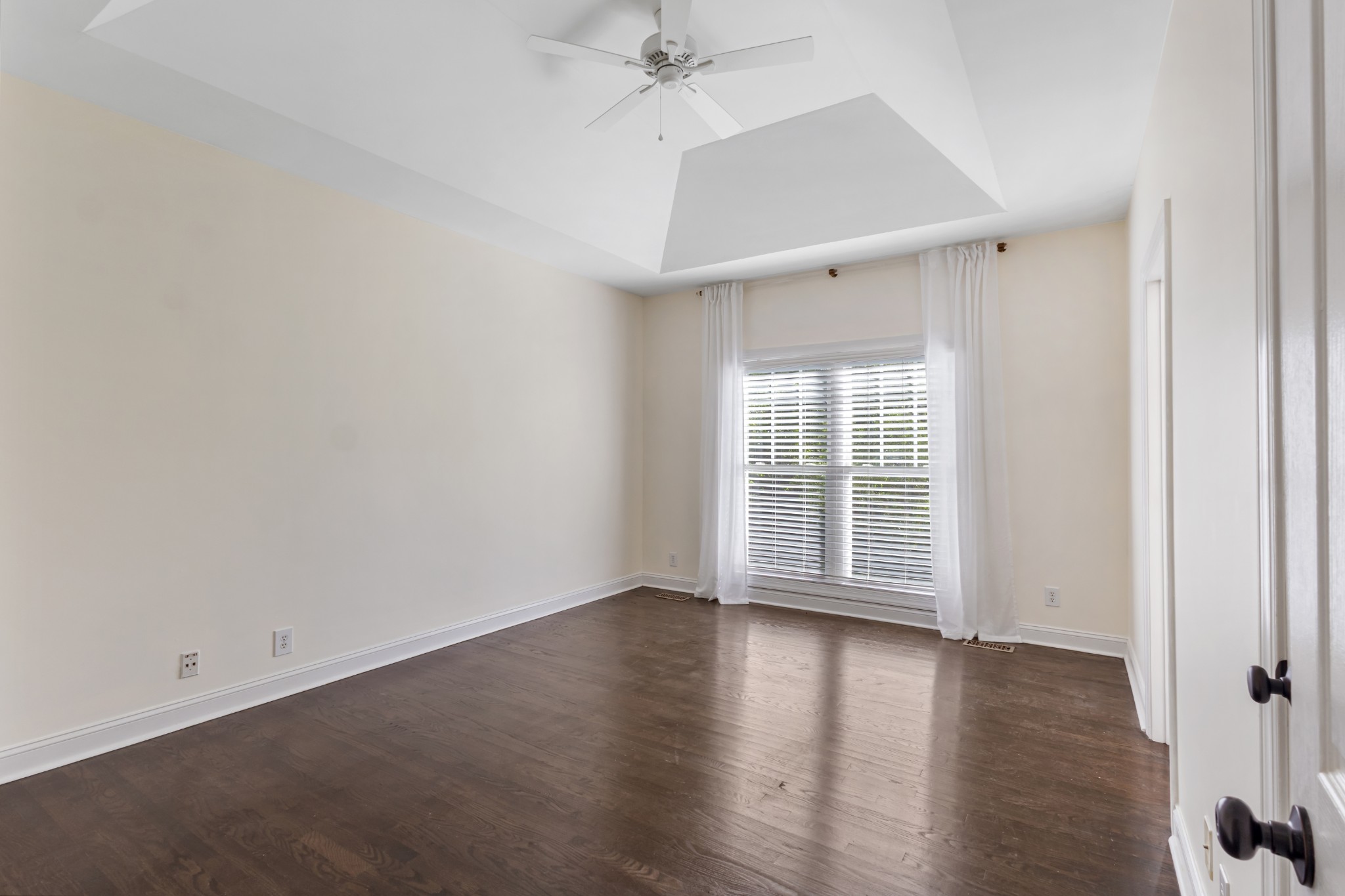 135 Weymouth Ct Property Photo 20