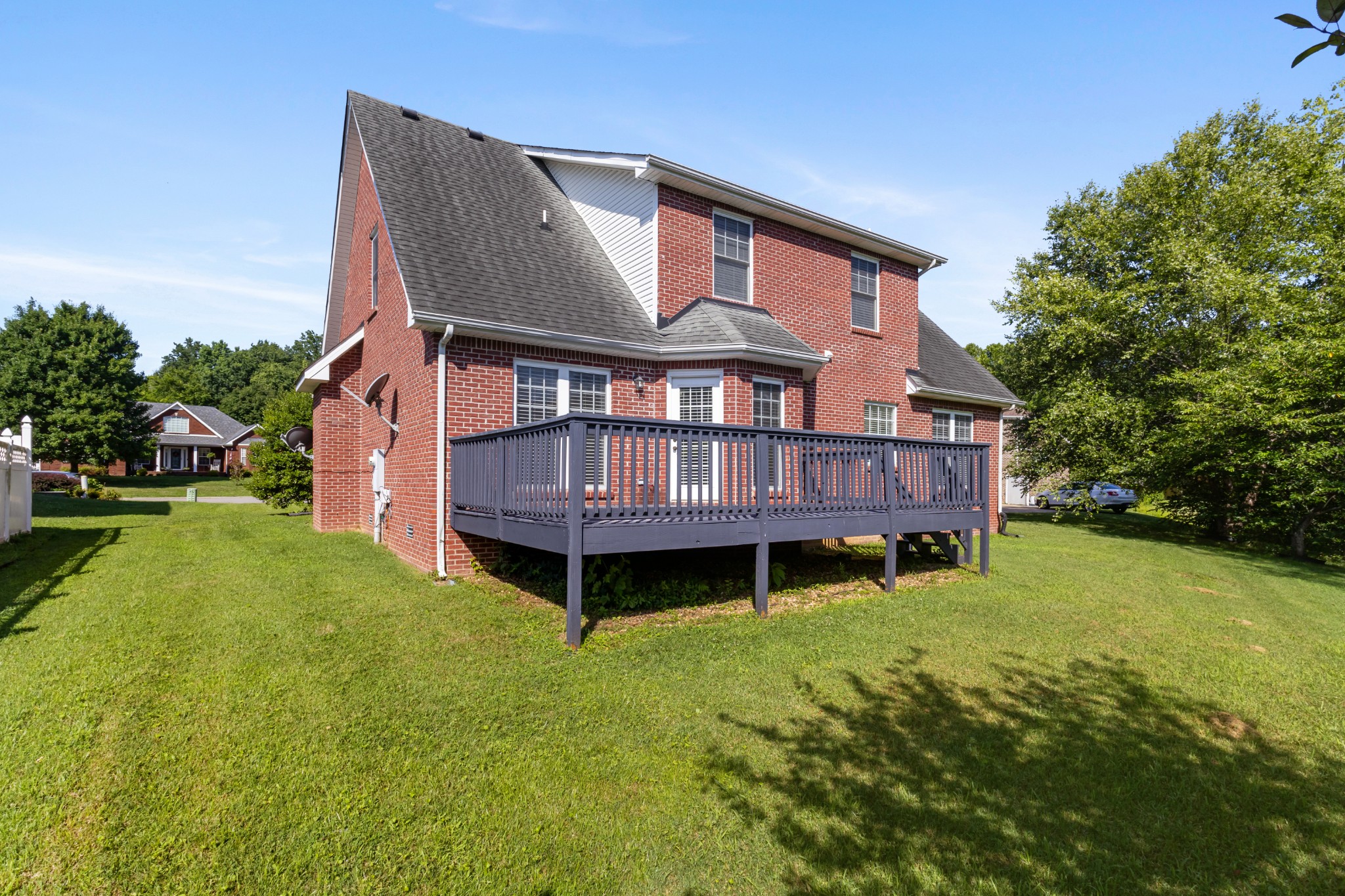 135 Weymouth Ct Property Photo 50