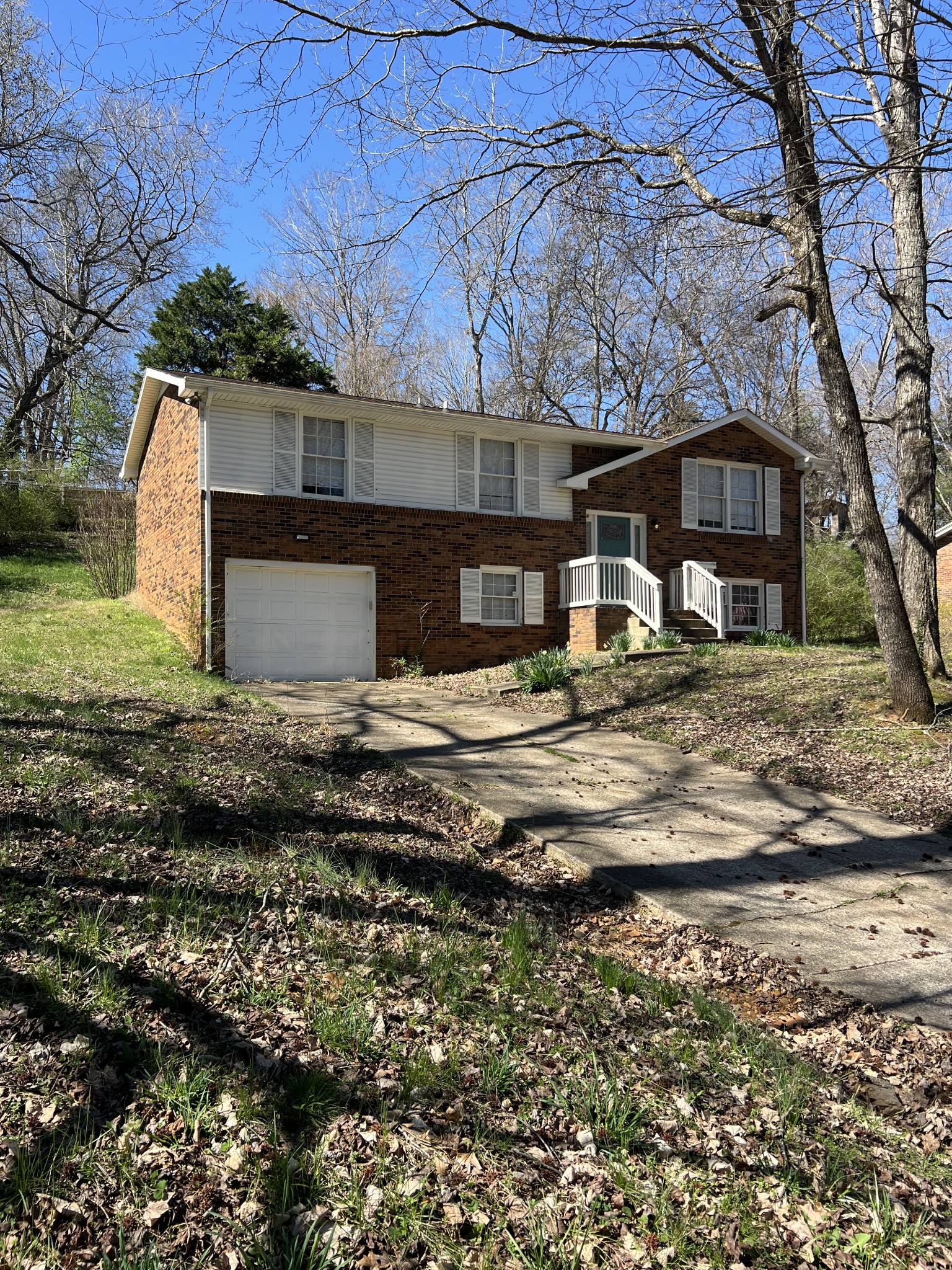 1270 Slayden Cir Property Photo 1