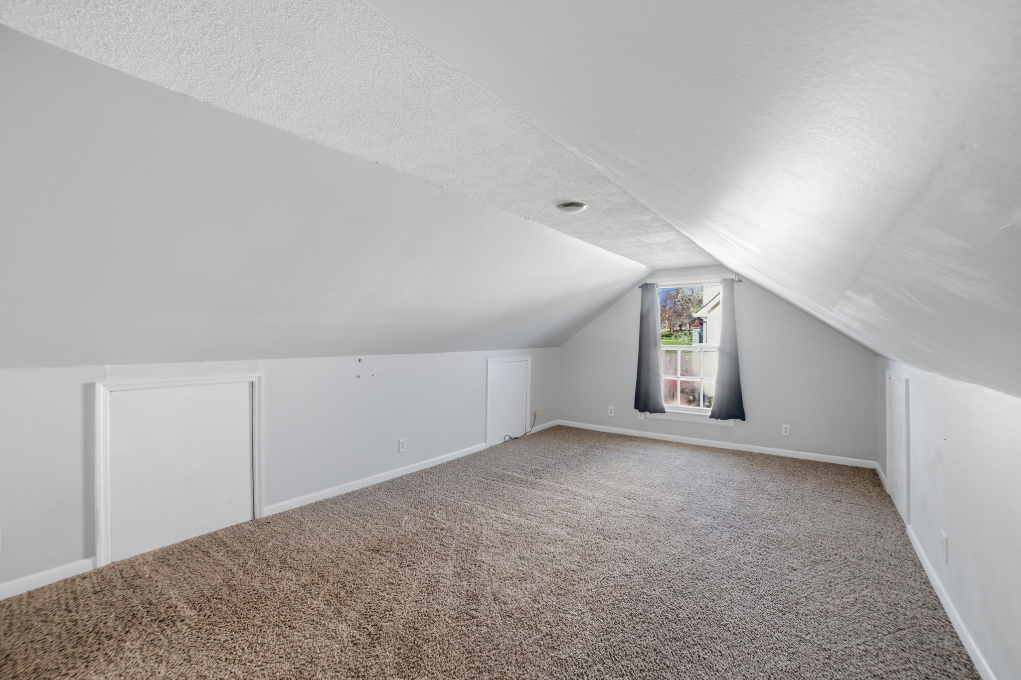1756 Broadripple Dr Property Photo 14