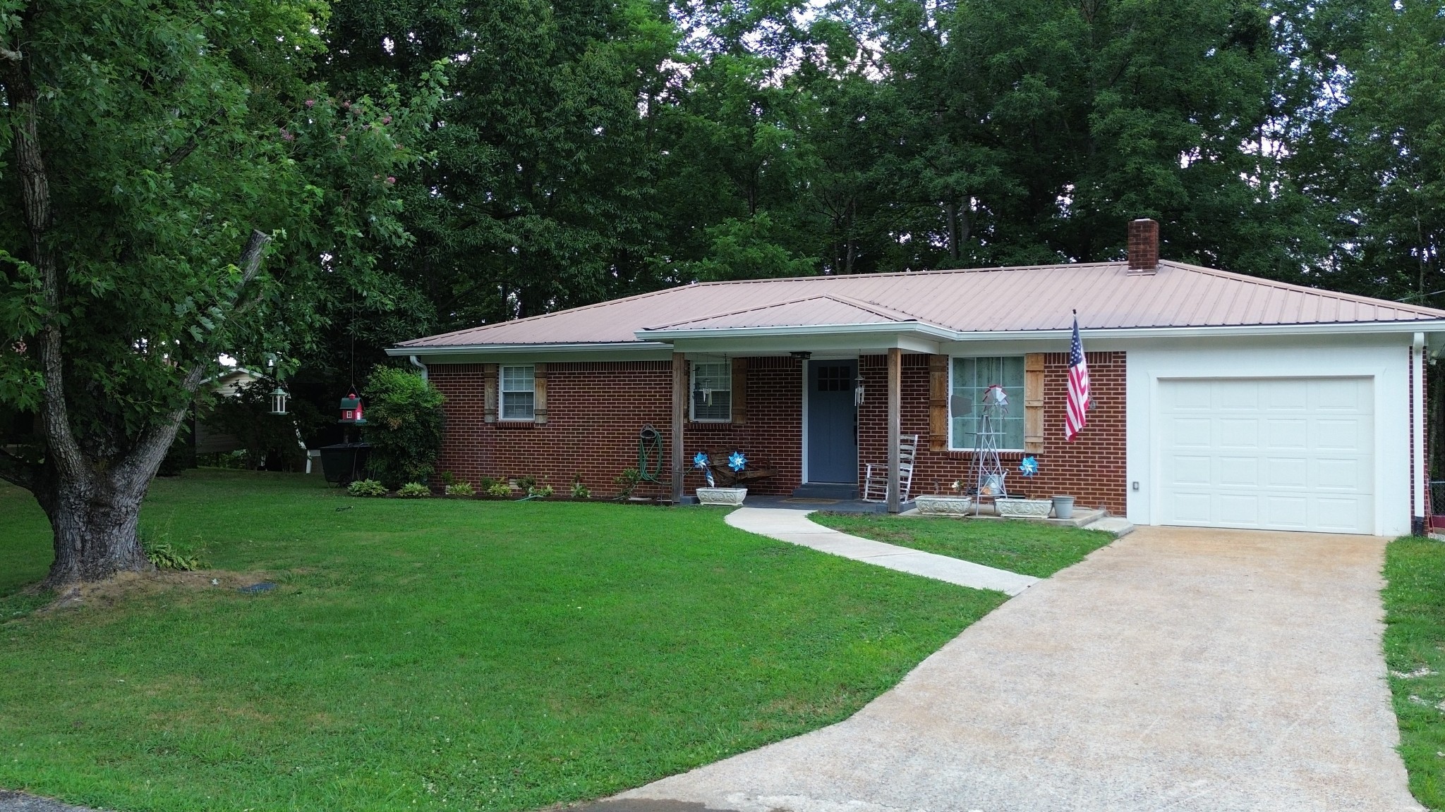 722 Hickory St Property Photo 11