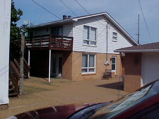 1412 SAUNDERS AVE Property Photo 1