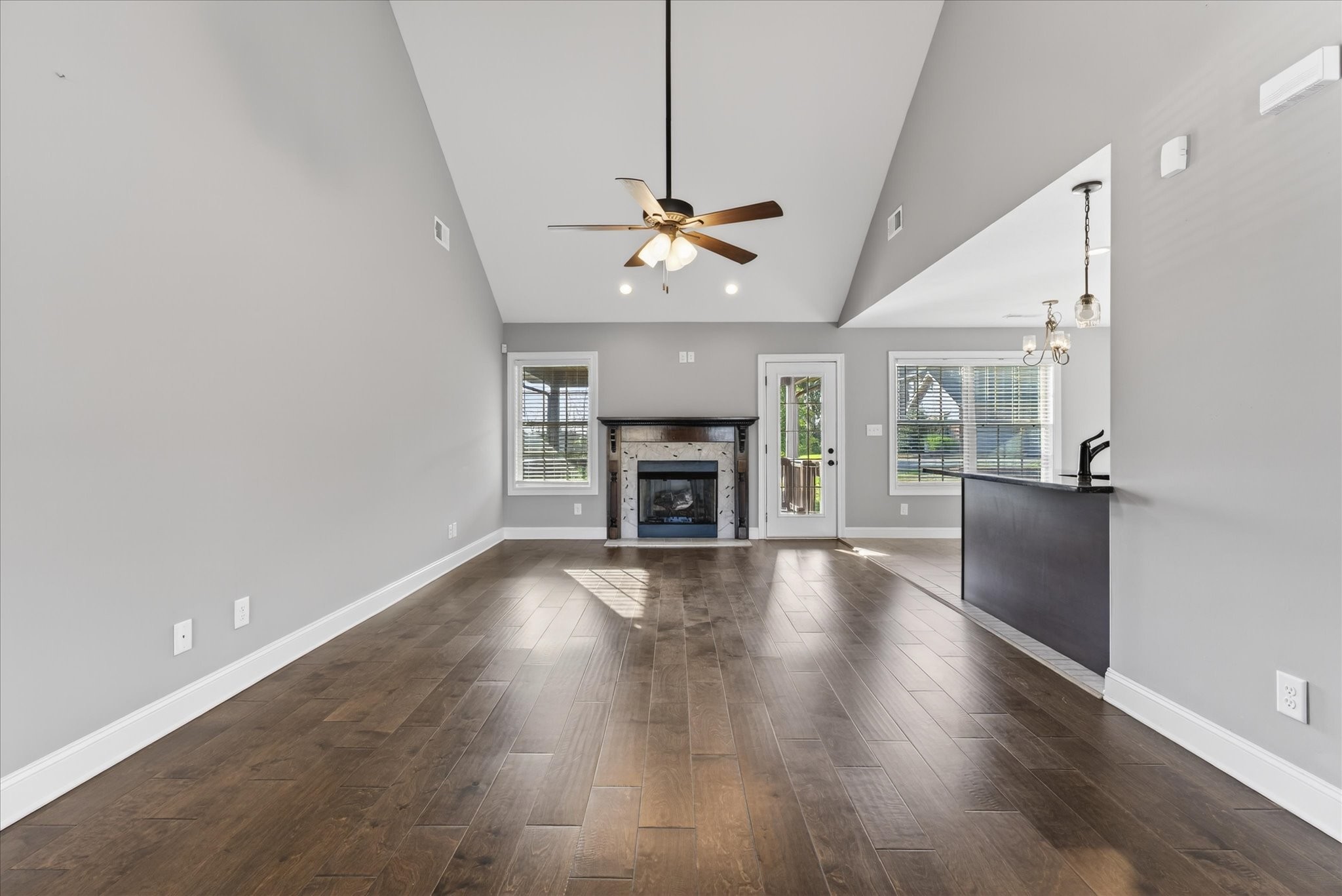 161 Roanoke Station Cir Property Photo 6