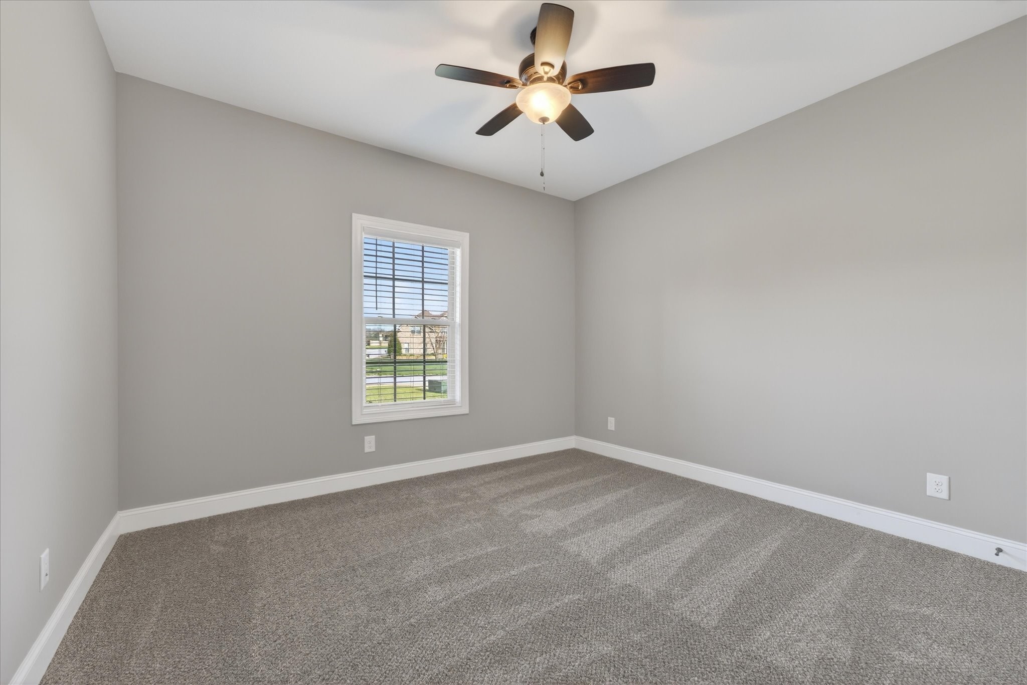 161 Roanoke Station Cir Property Photo 34