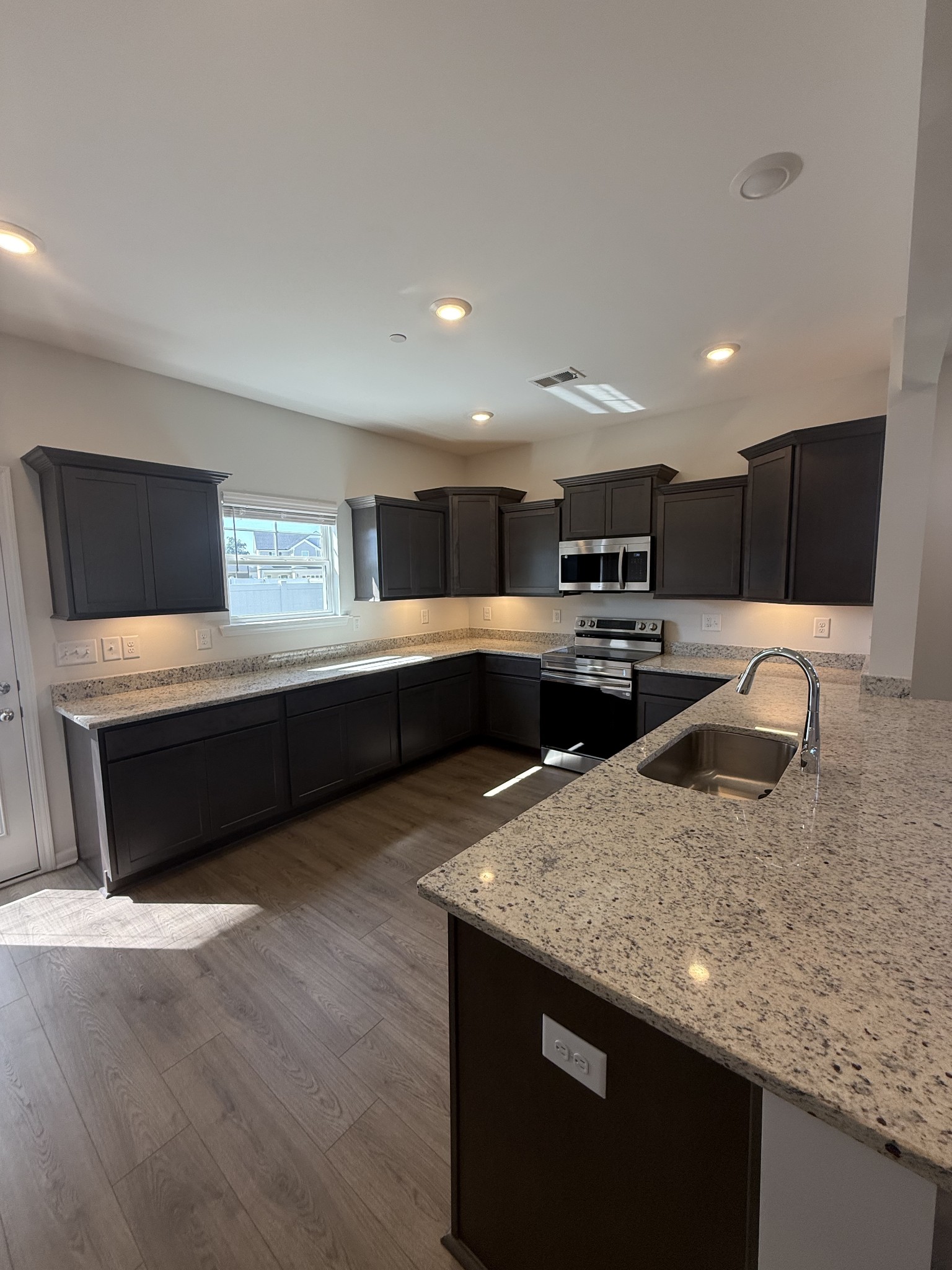 110 Watershed Court Property Photo 6