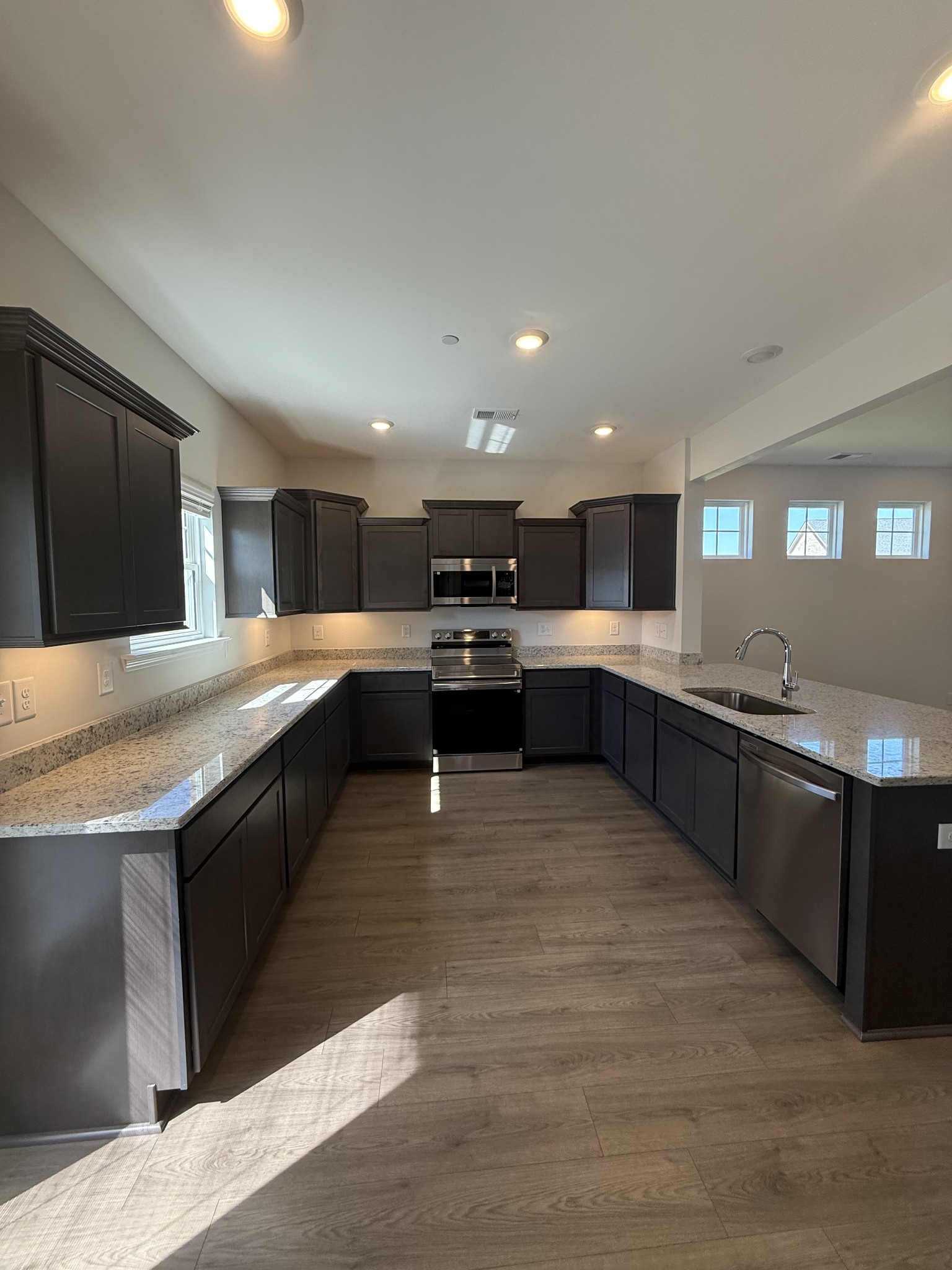 110 Watershed Court Property Photo 7
