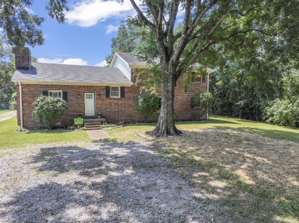 4165 Clovercroft Road Property Photo 4