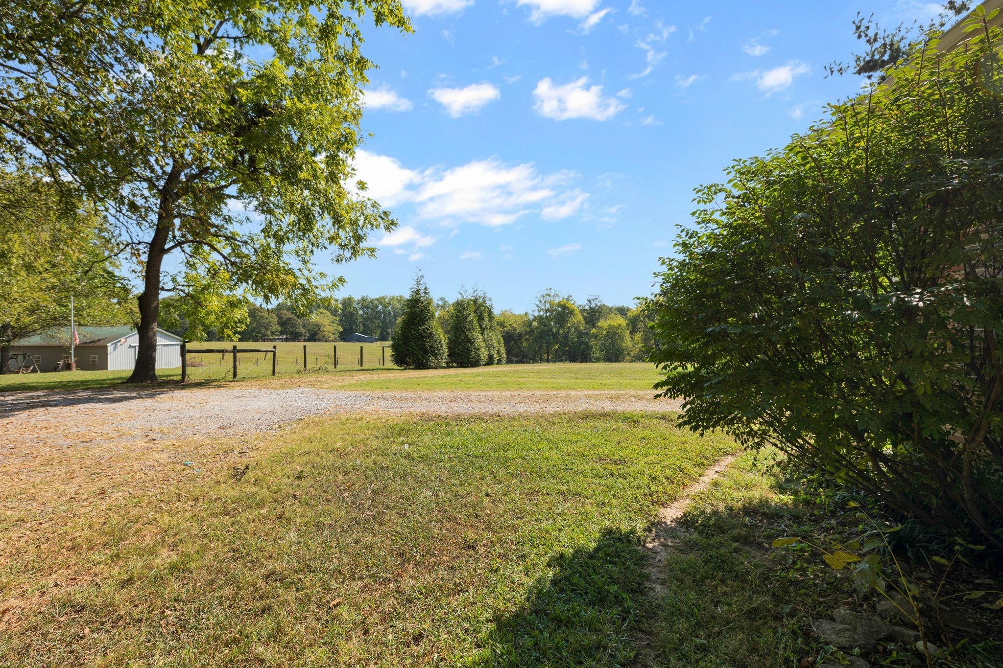 4165 Clovercroft Road Property Photo 26