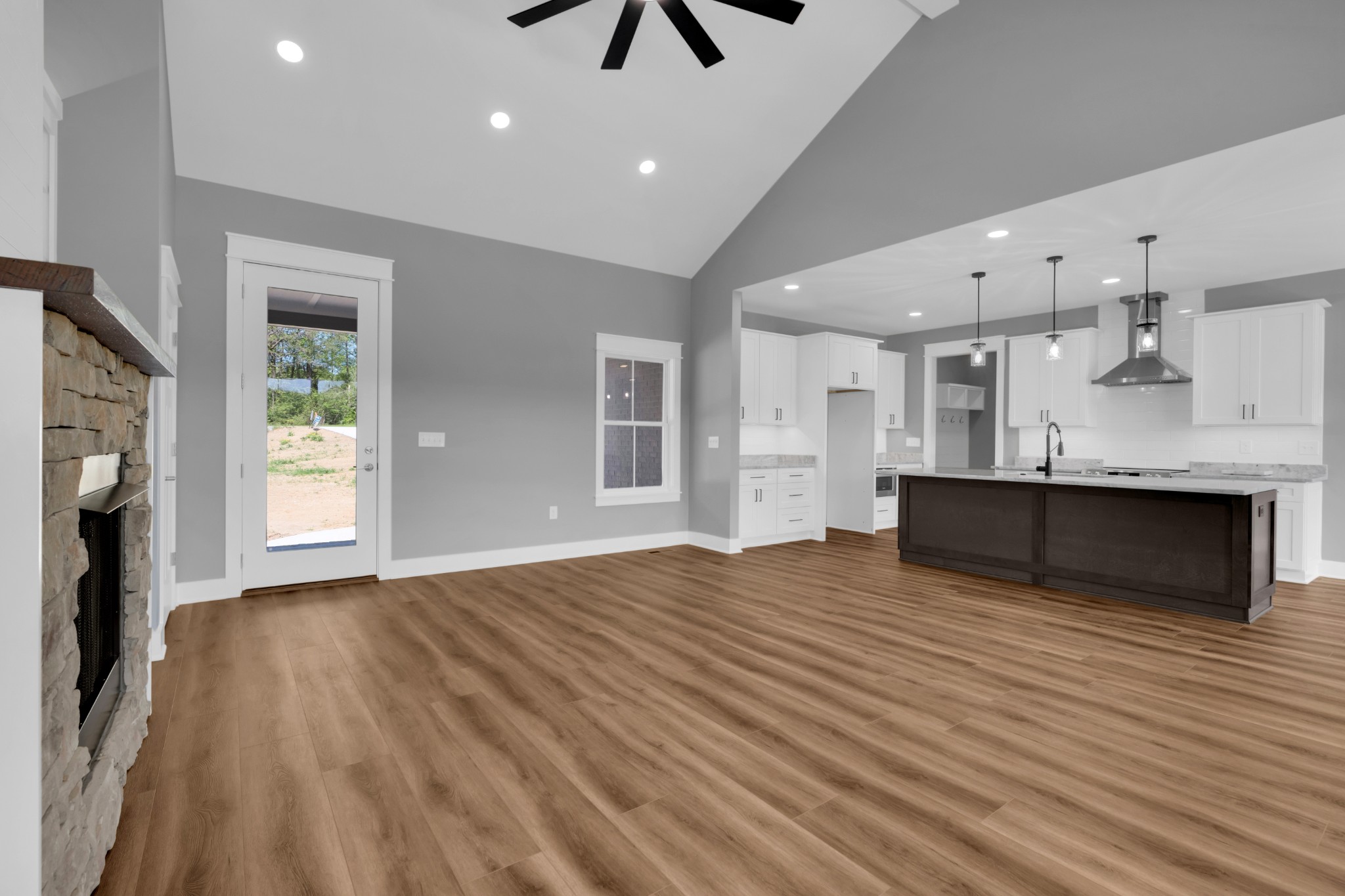 8246 Aedc Rd Property Photo 10