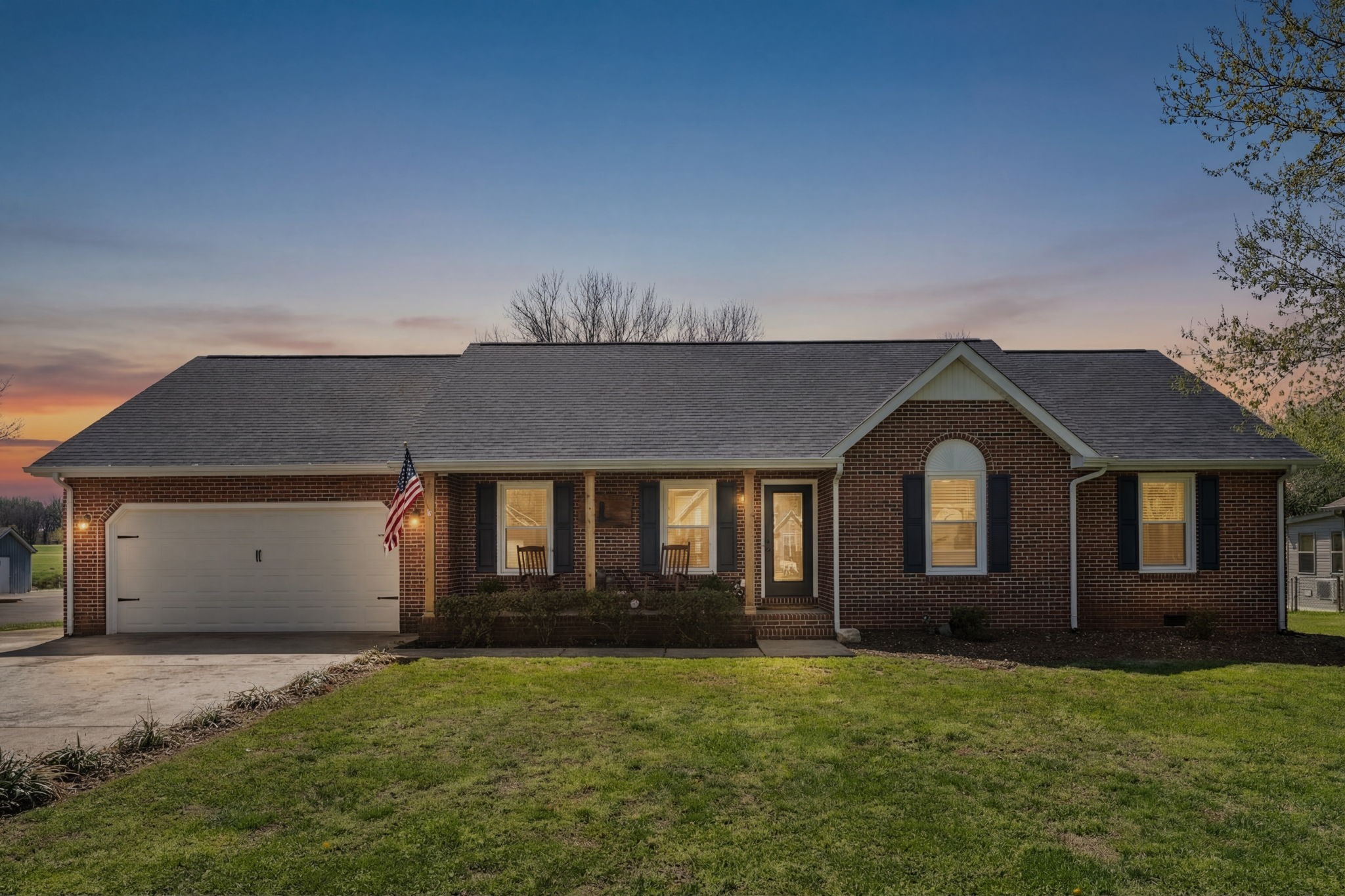142 Summerset Pl Property Photo 1
