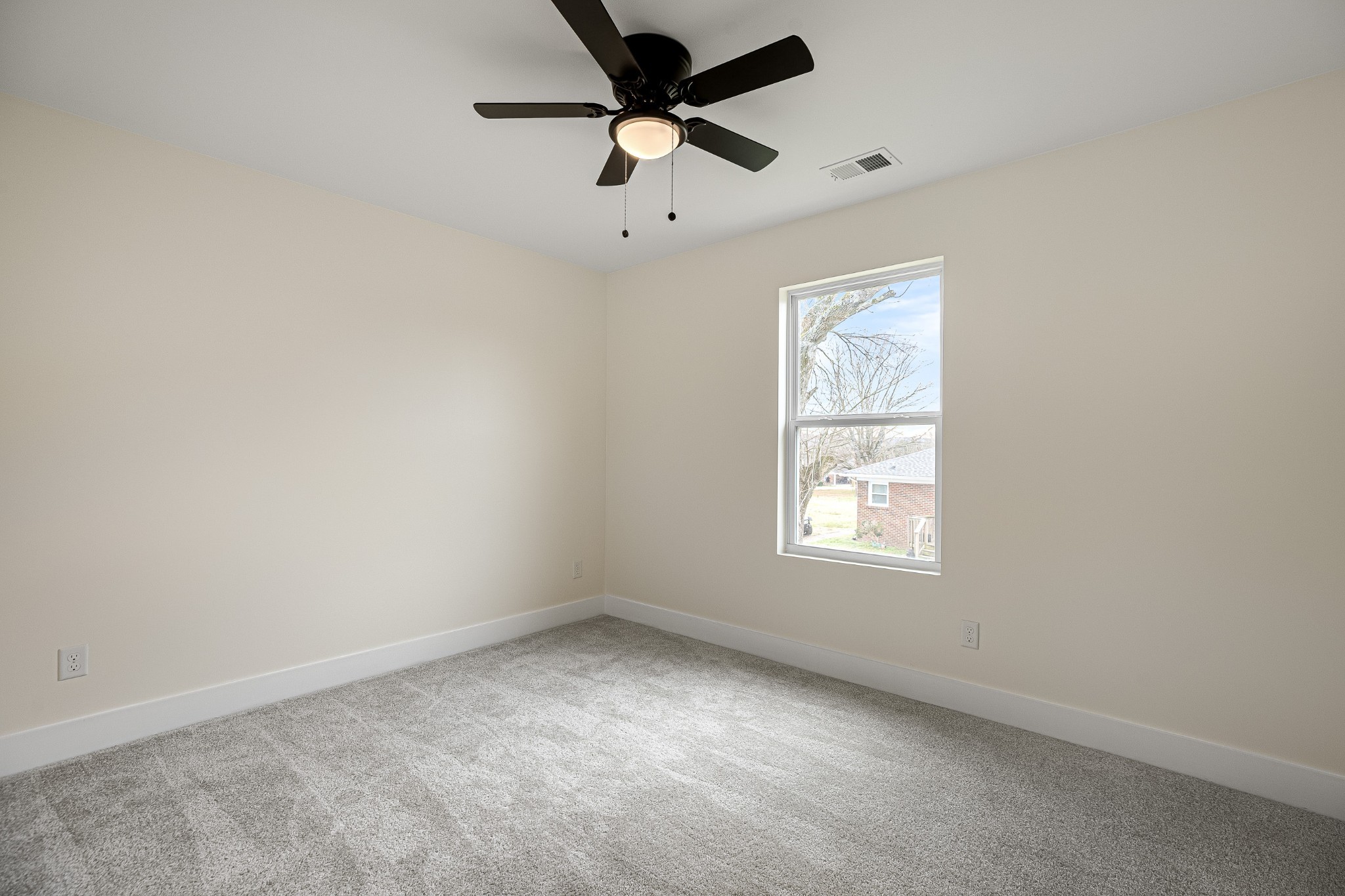 101 Hilltop Dr Property Photo 35