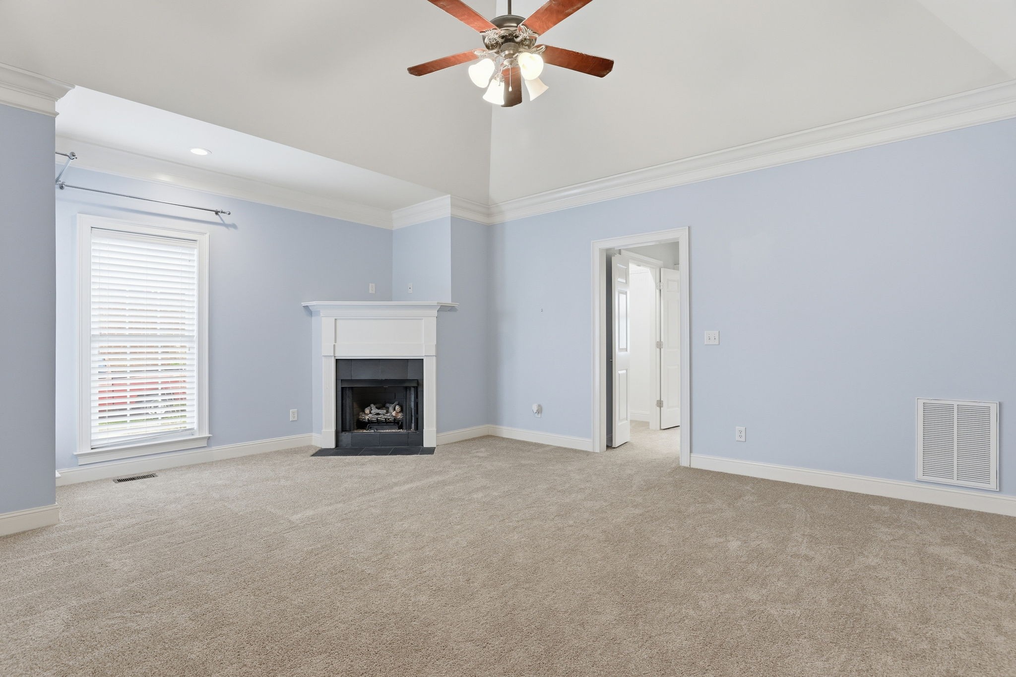 2292 Alexander Blvd Property Photo 17